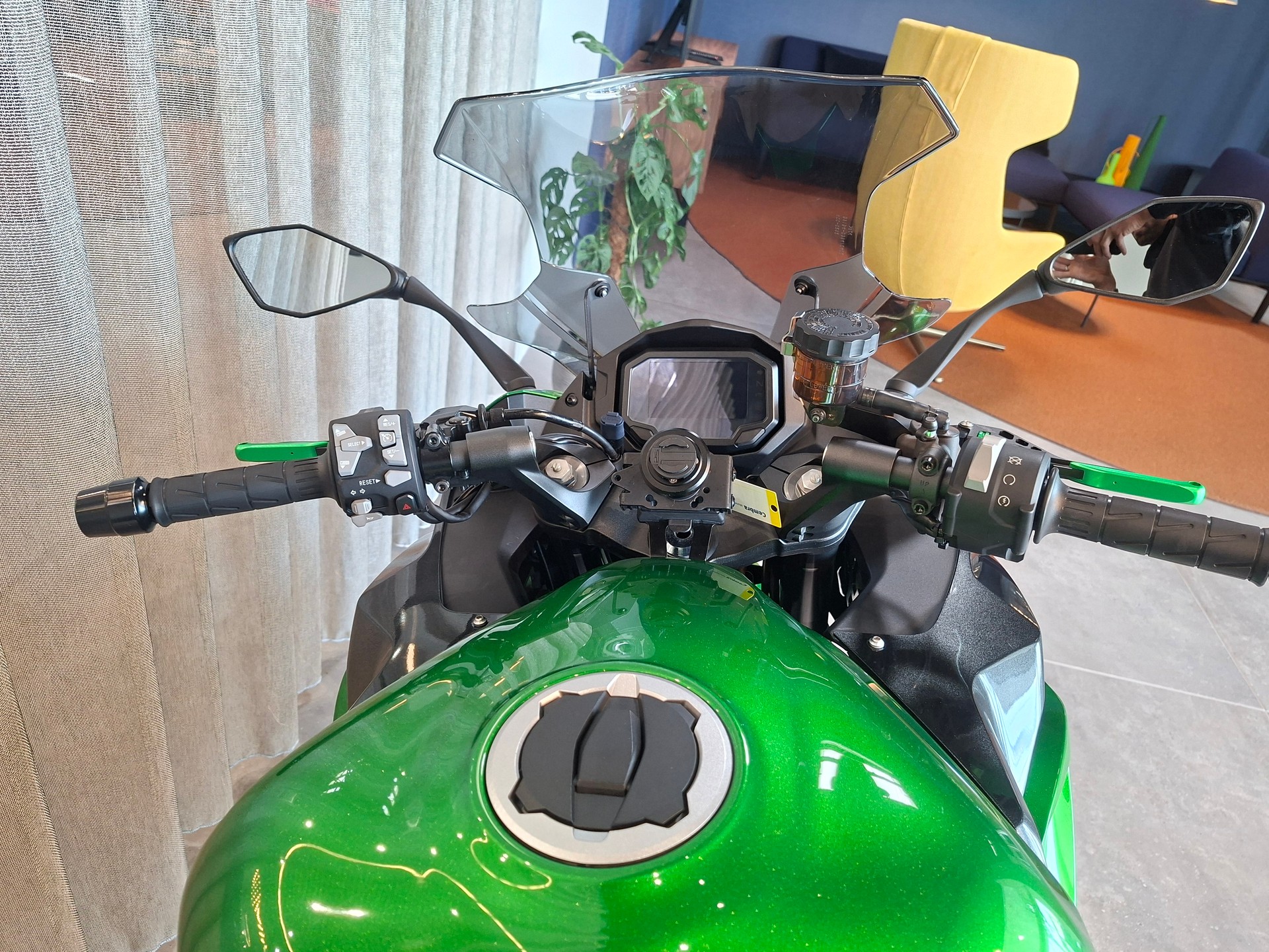 KAWASAKI Ninja 1000 SX-image-6