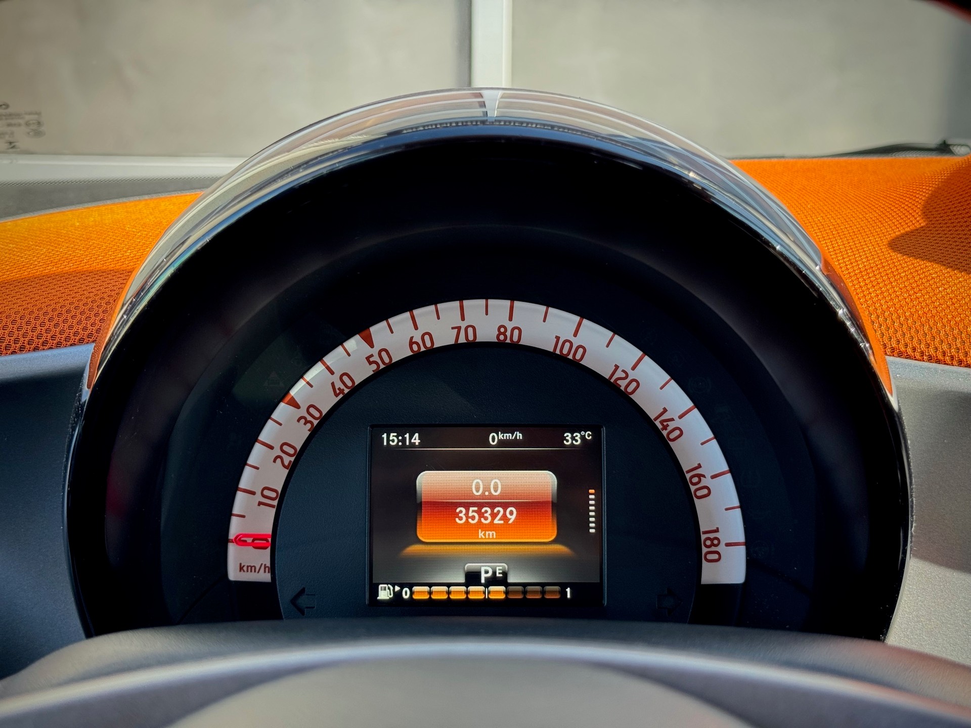 SMART fortwo passion twinmatic - Véhicule Suisse (CH)-image-11