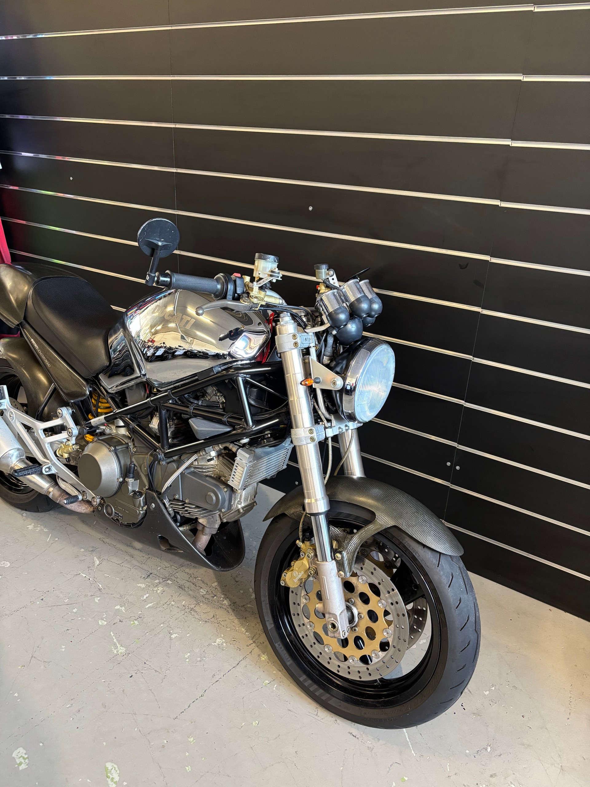 DUCATI Monster 900 Cromo-image-2