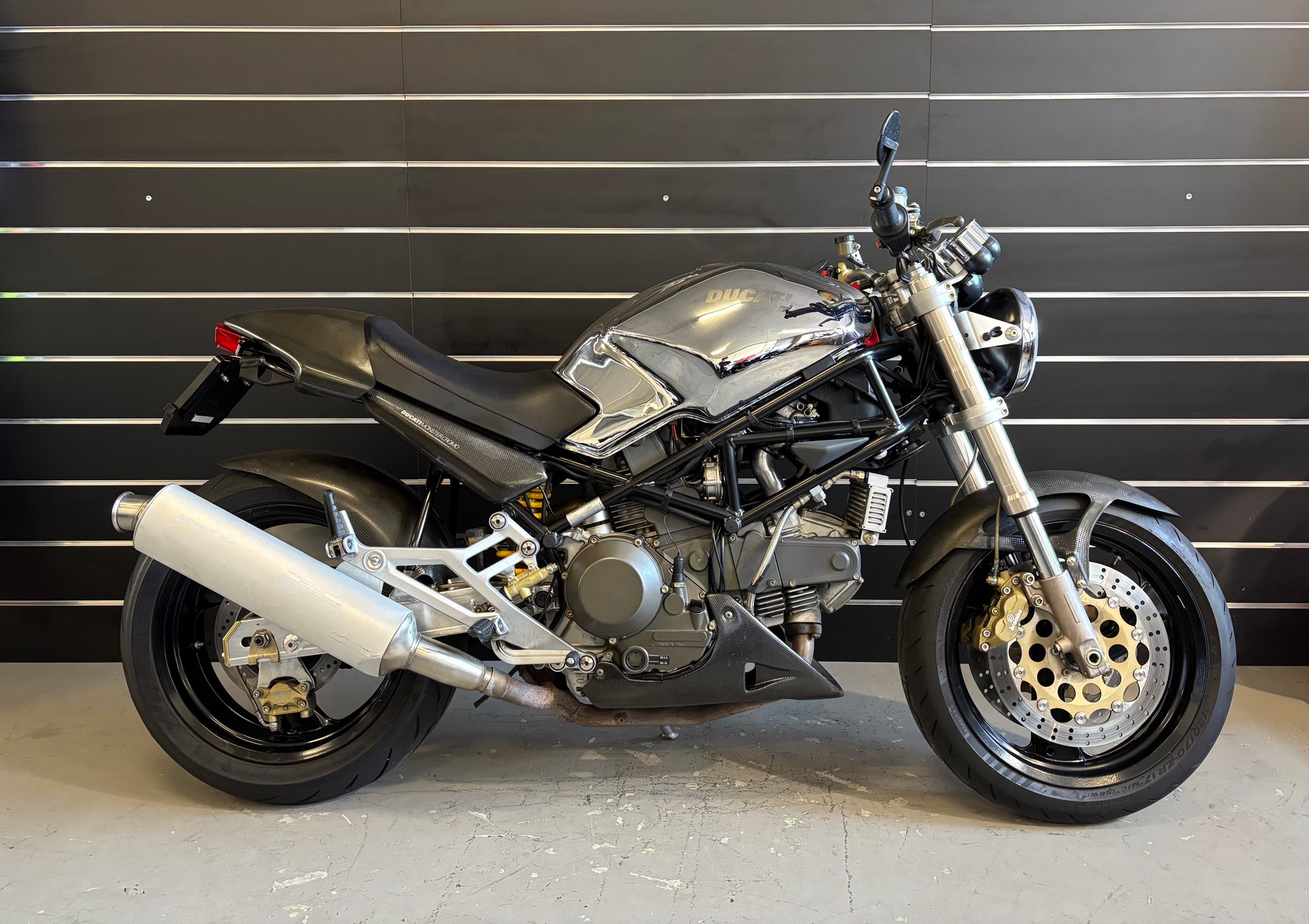 DUCATI Monster 900 Cromo-image-0