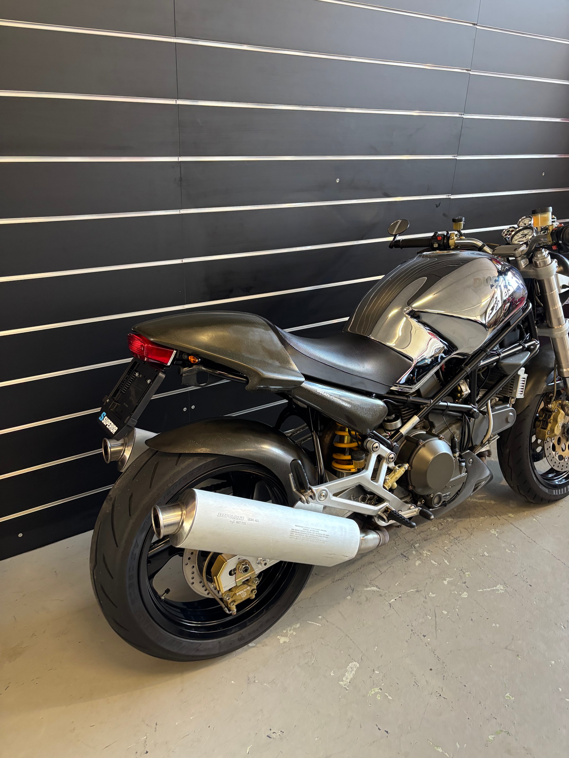 DUCATI Monster 900 Cromo-image-3