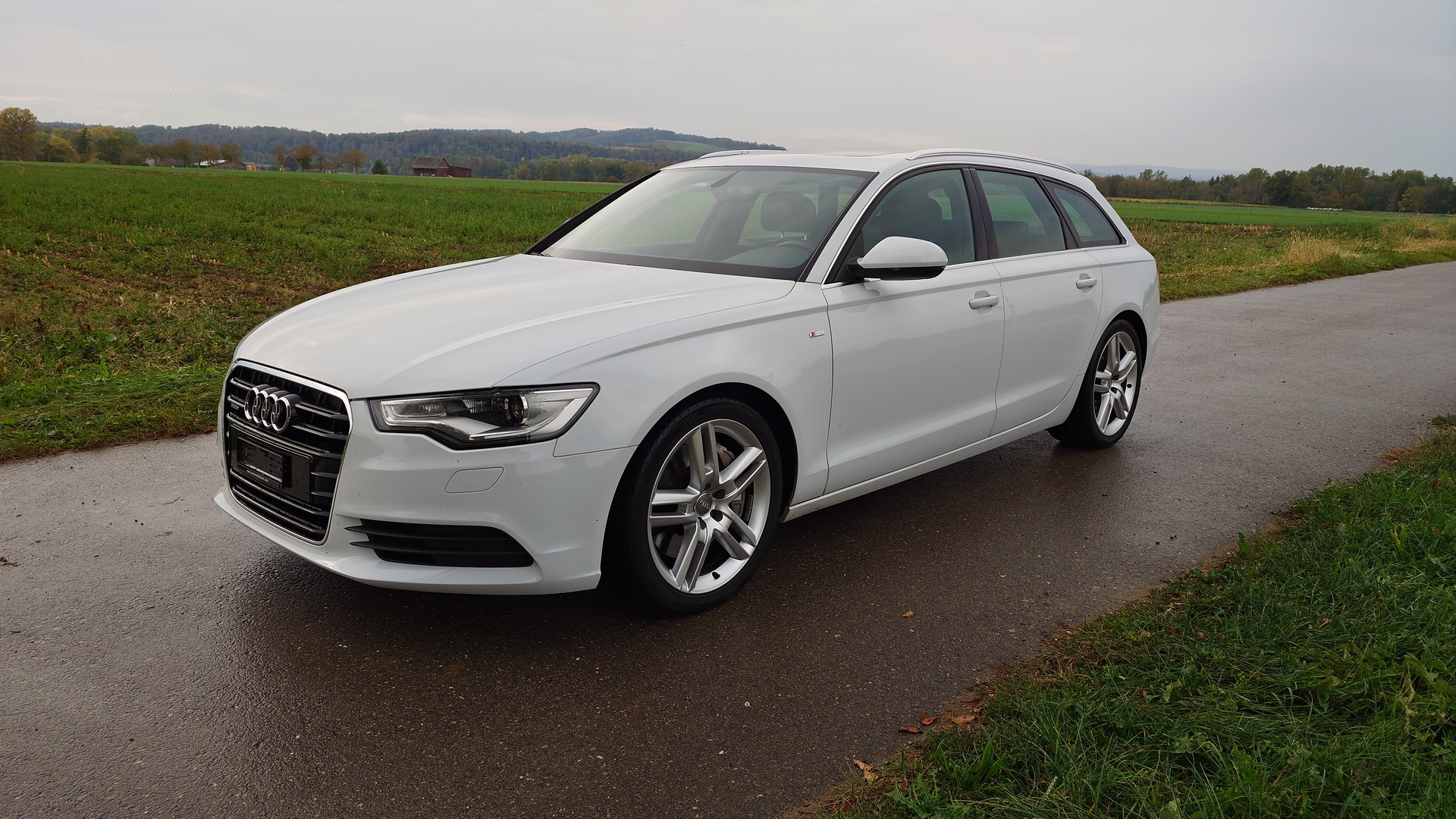 AUDI A6 Avant 3.0 TFSI V6 quattro S-tronic