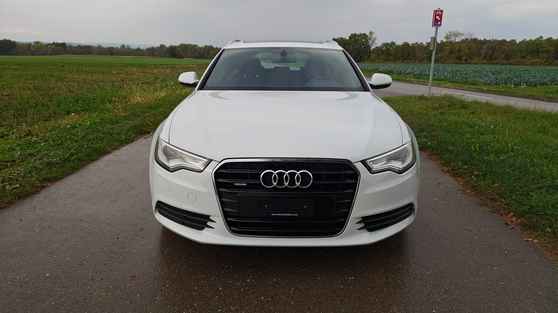 AUDI A6 Avant 3.0 TFSI V6 quattro S-tronic-image-8