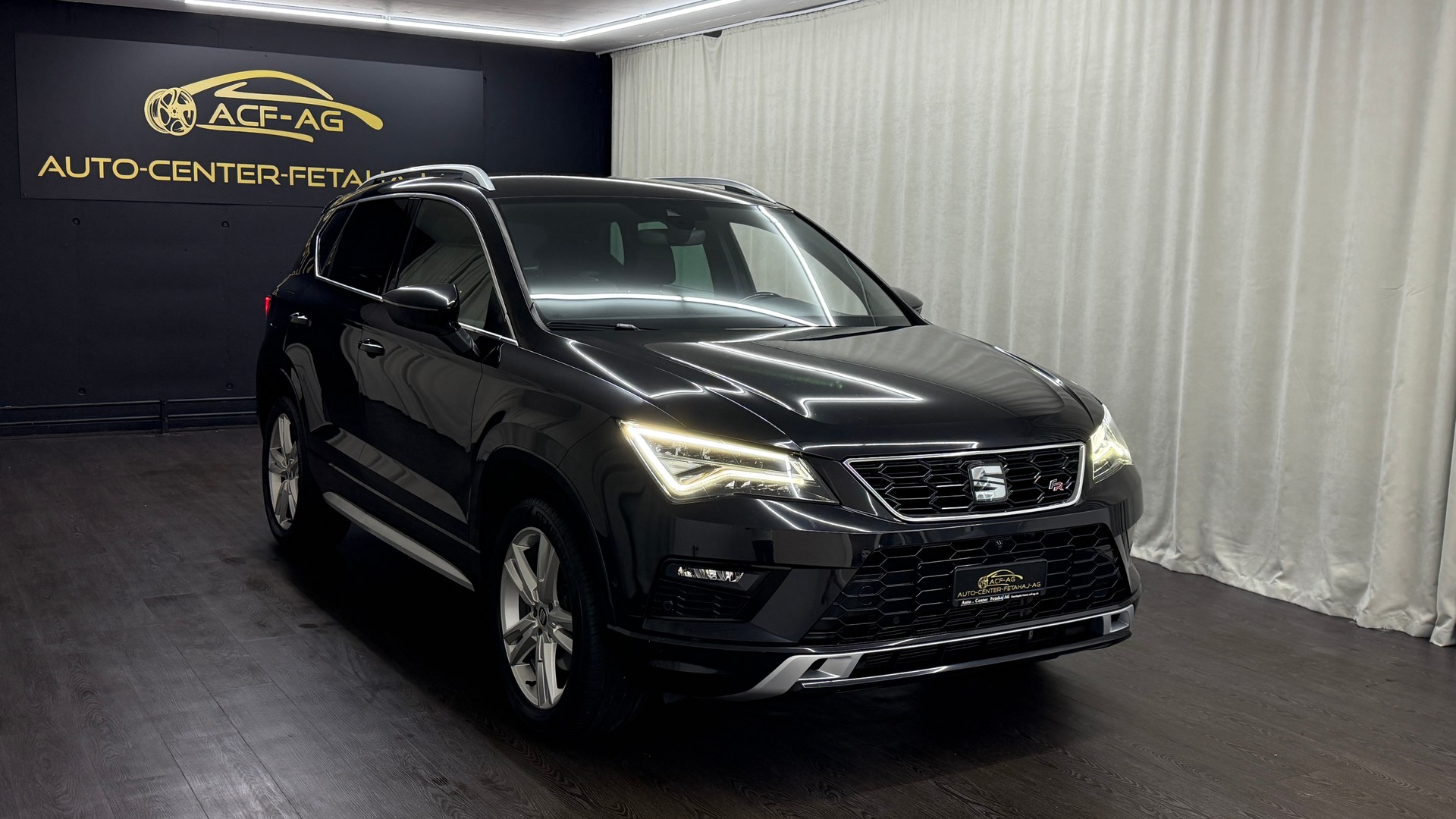 SEAT Ateca 2.0 TSI FR 4Drive DSG-showroom-element-2