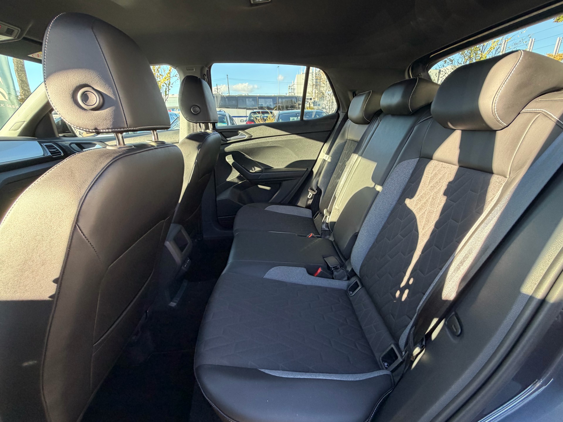 VW T-Cross 1.0 TSI EVO Life DSG-image-9