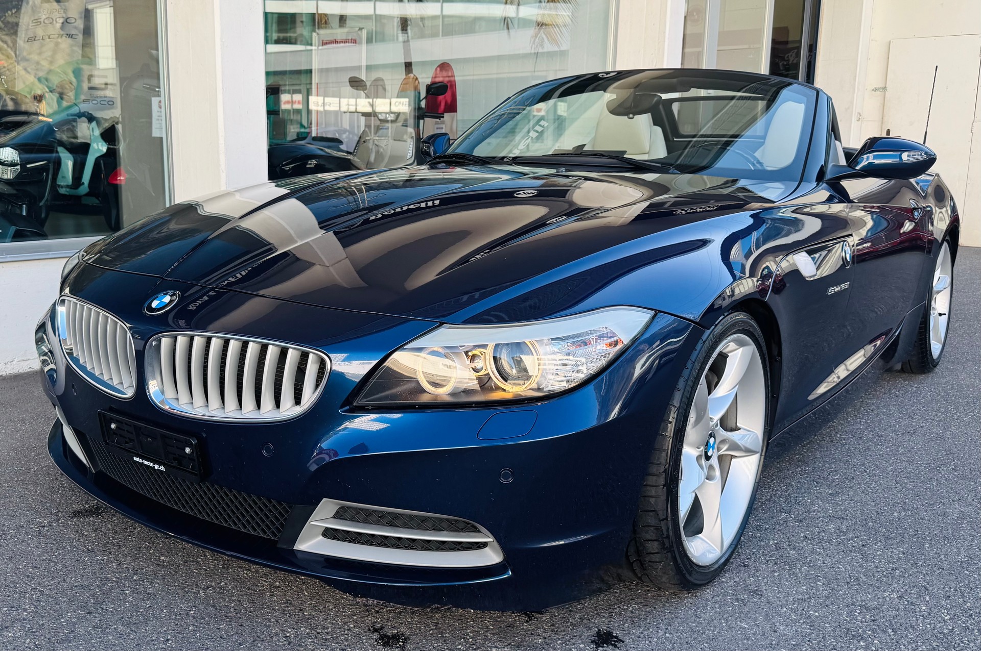 BMW Z4 sDrive35i DKG-image-7