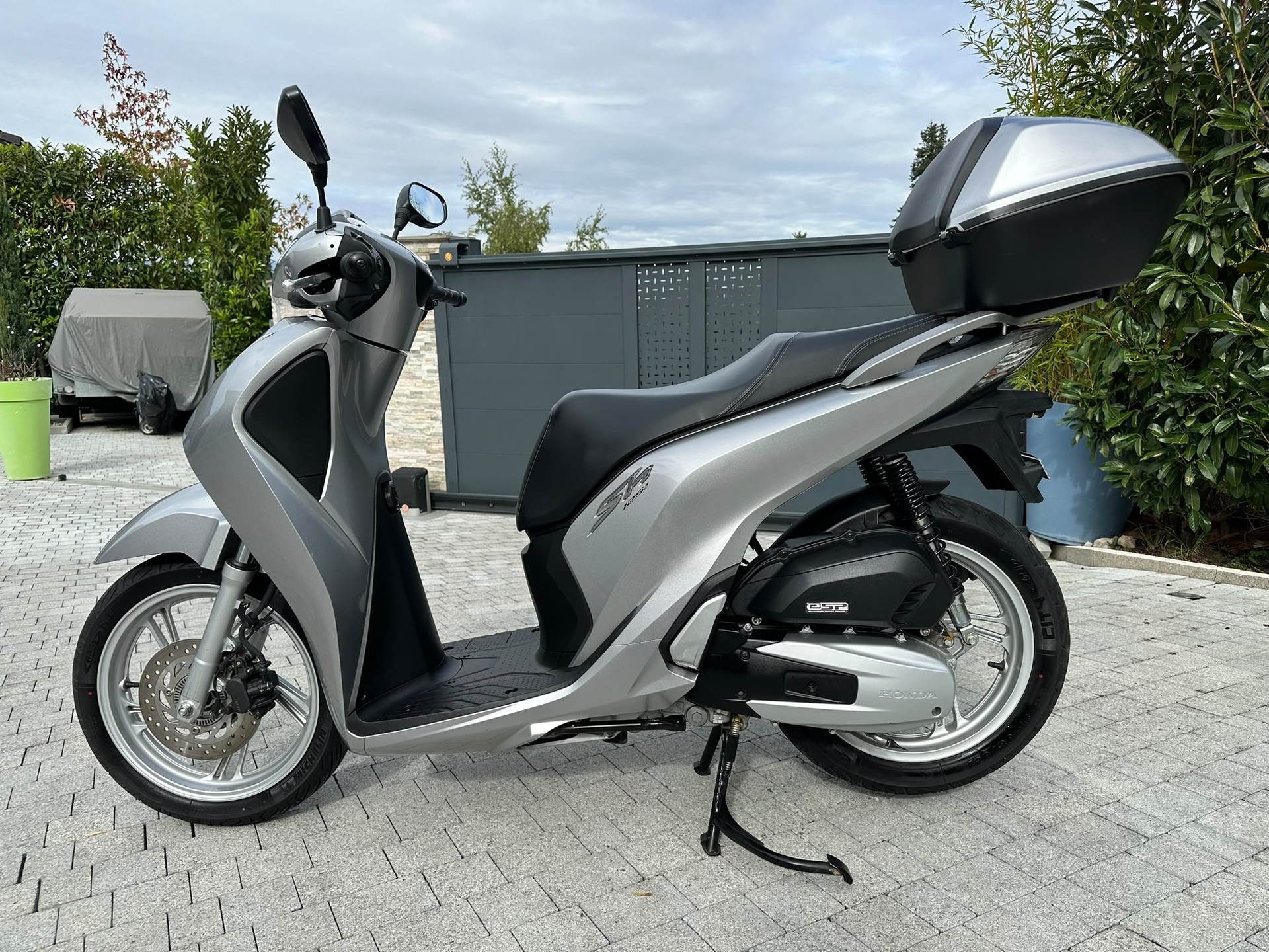HONDA SH 125 i-image-0