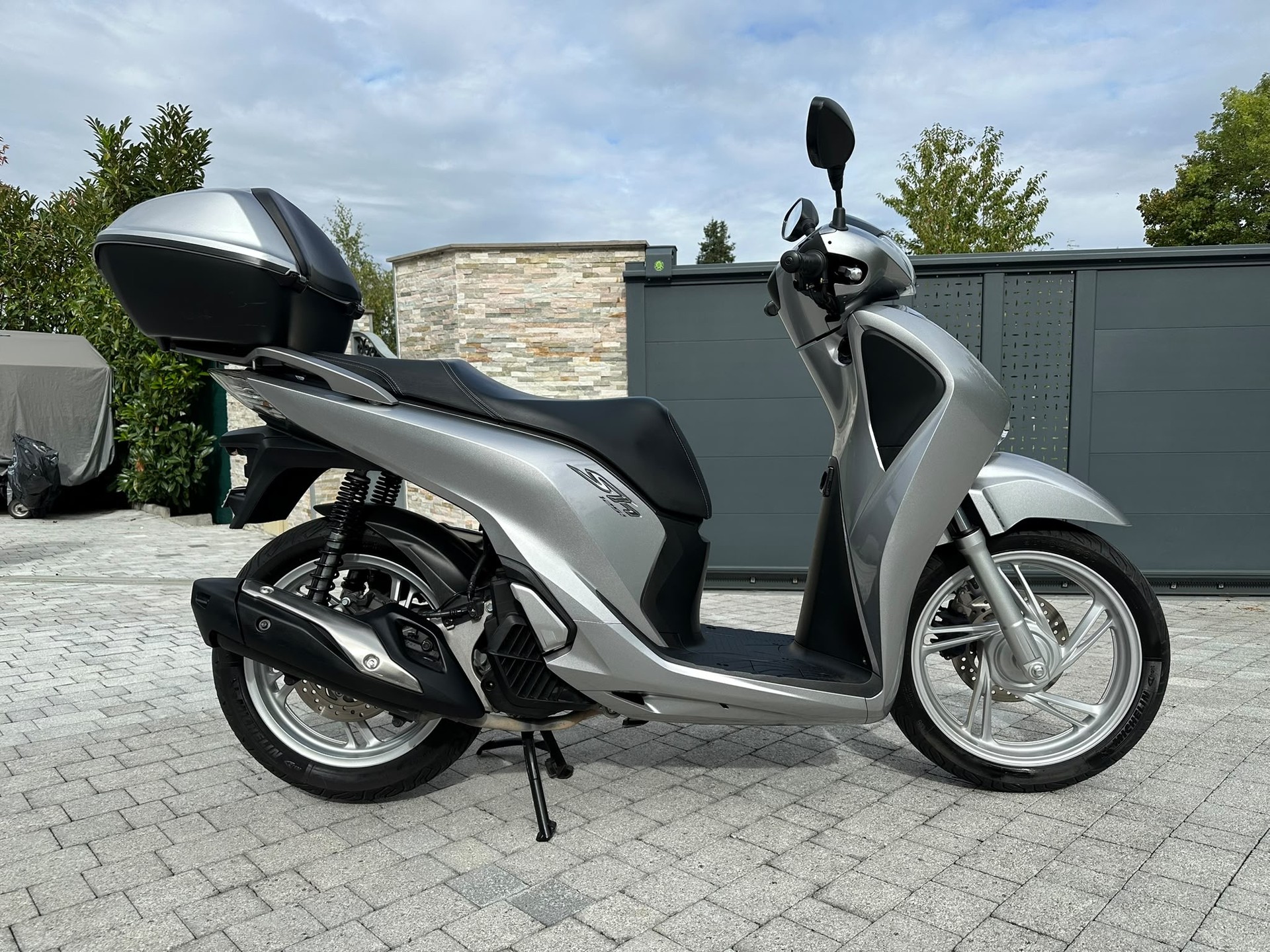 HONDA SH 125 i-image-1