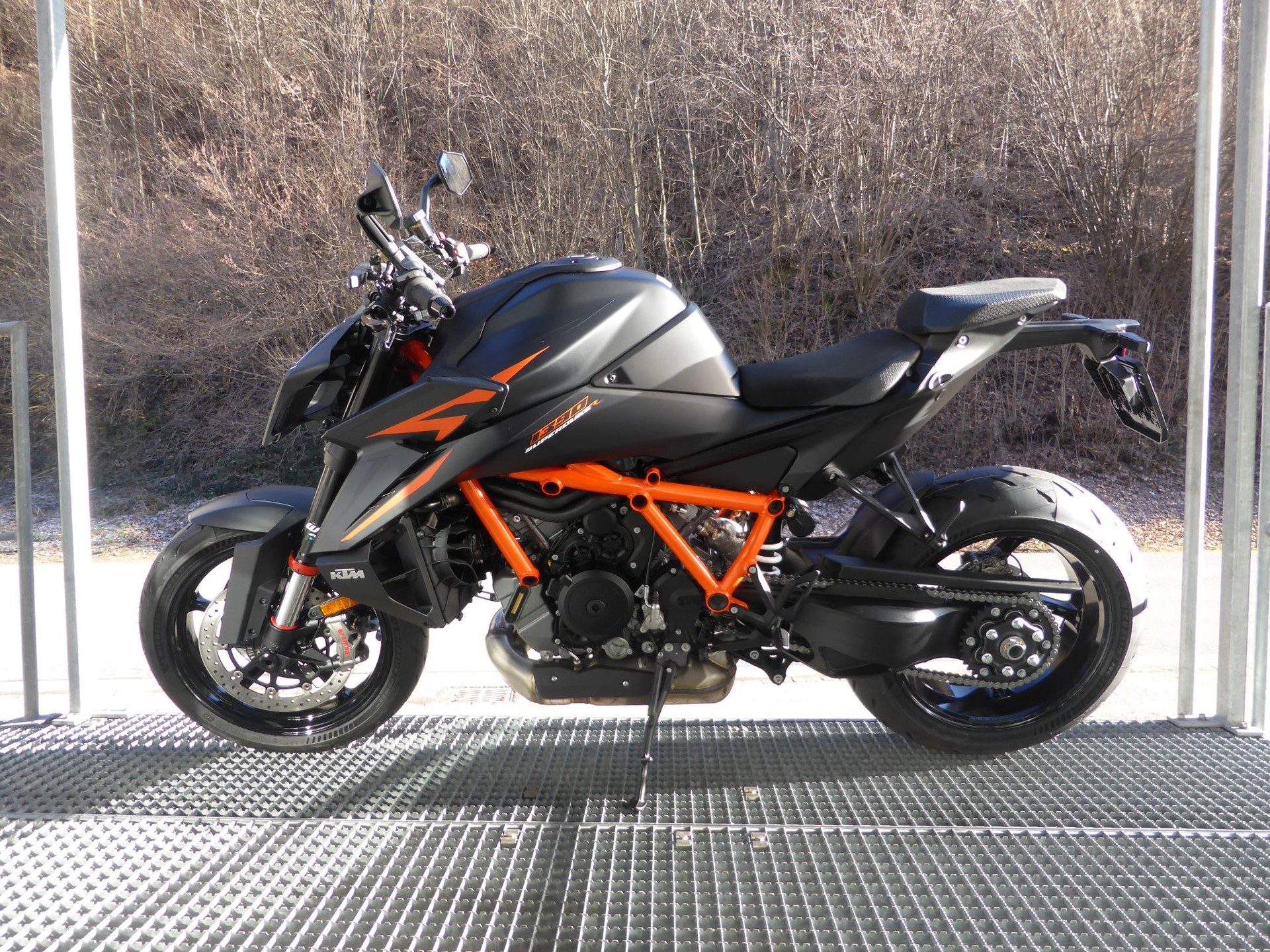 KTM 1390 SDR-image-1