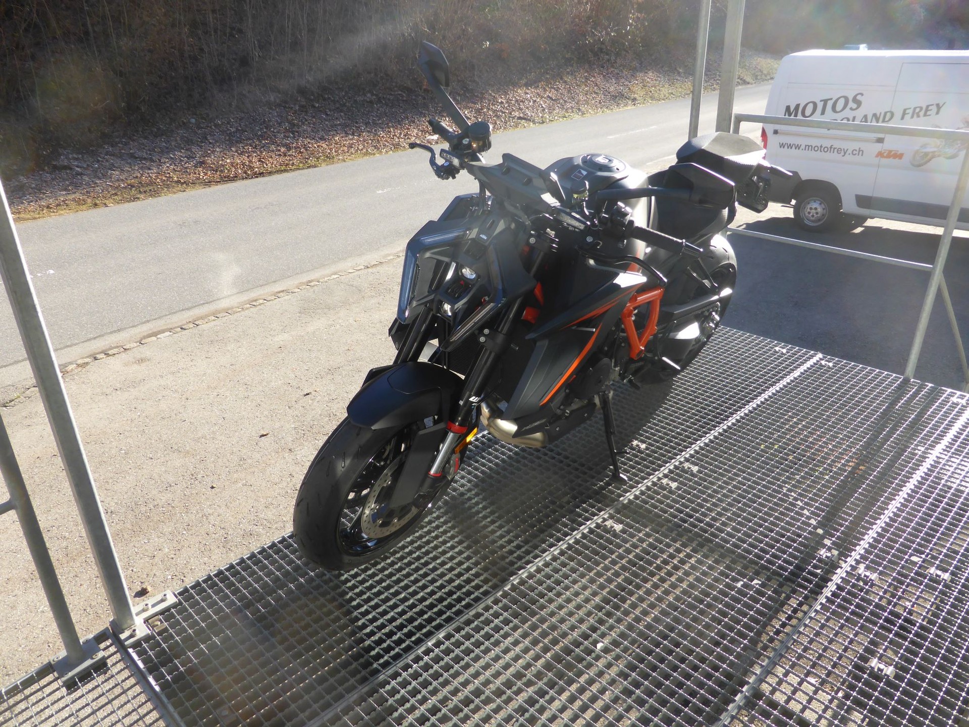 KTM 1390 SDR-image-2