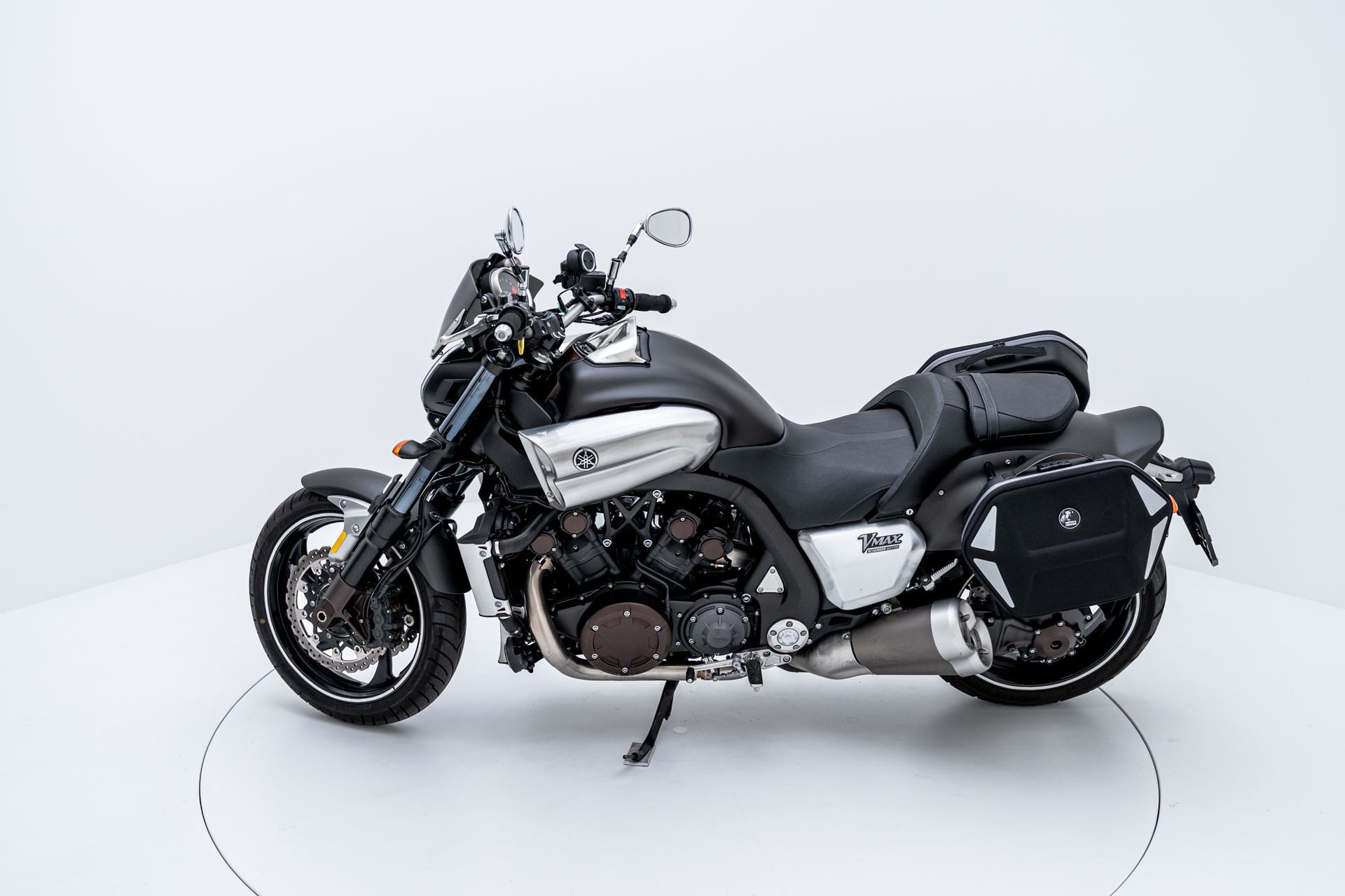 YAMAHA V-MAX-image-5