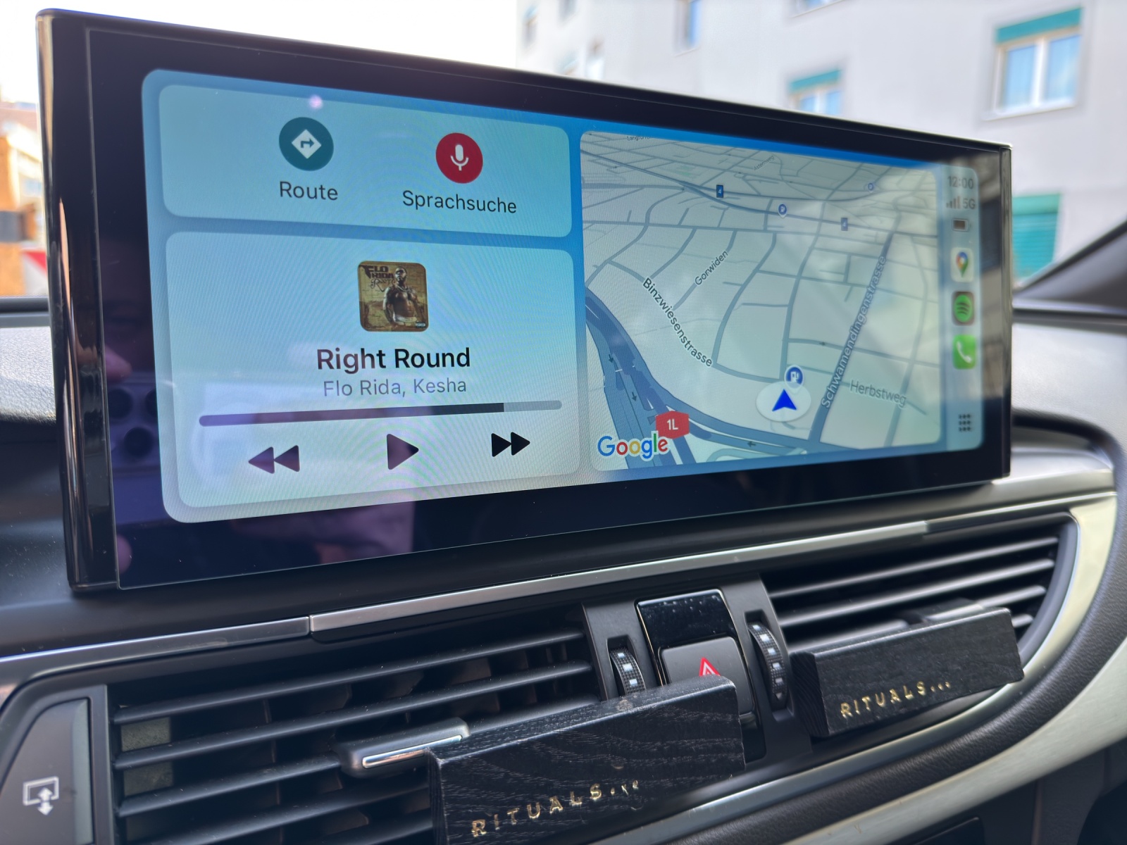 AUDI S7 Sportback 4.0 TFSI V8 quattro-image-22