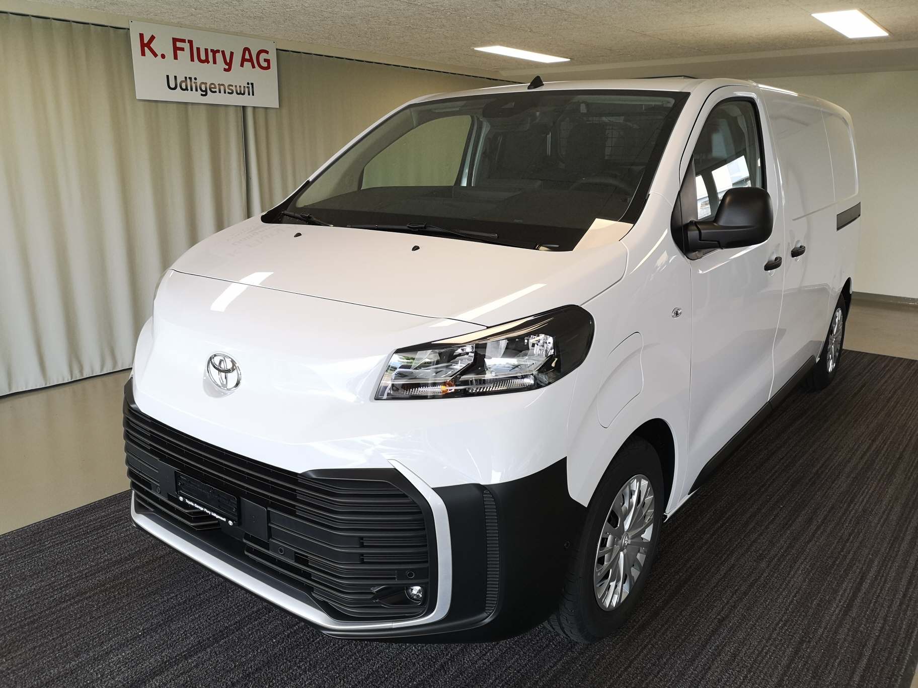 TOYOTA PROACE Van L1 75KWh Advanced-image-3