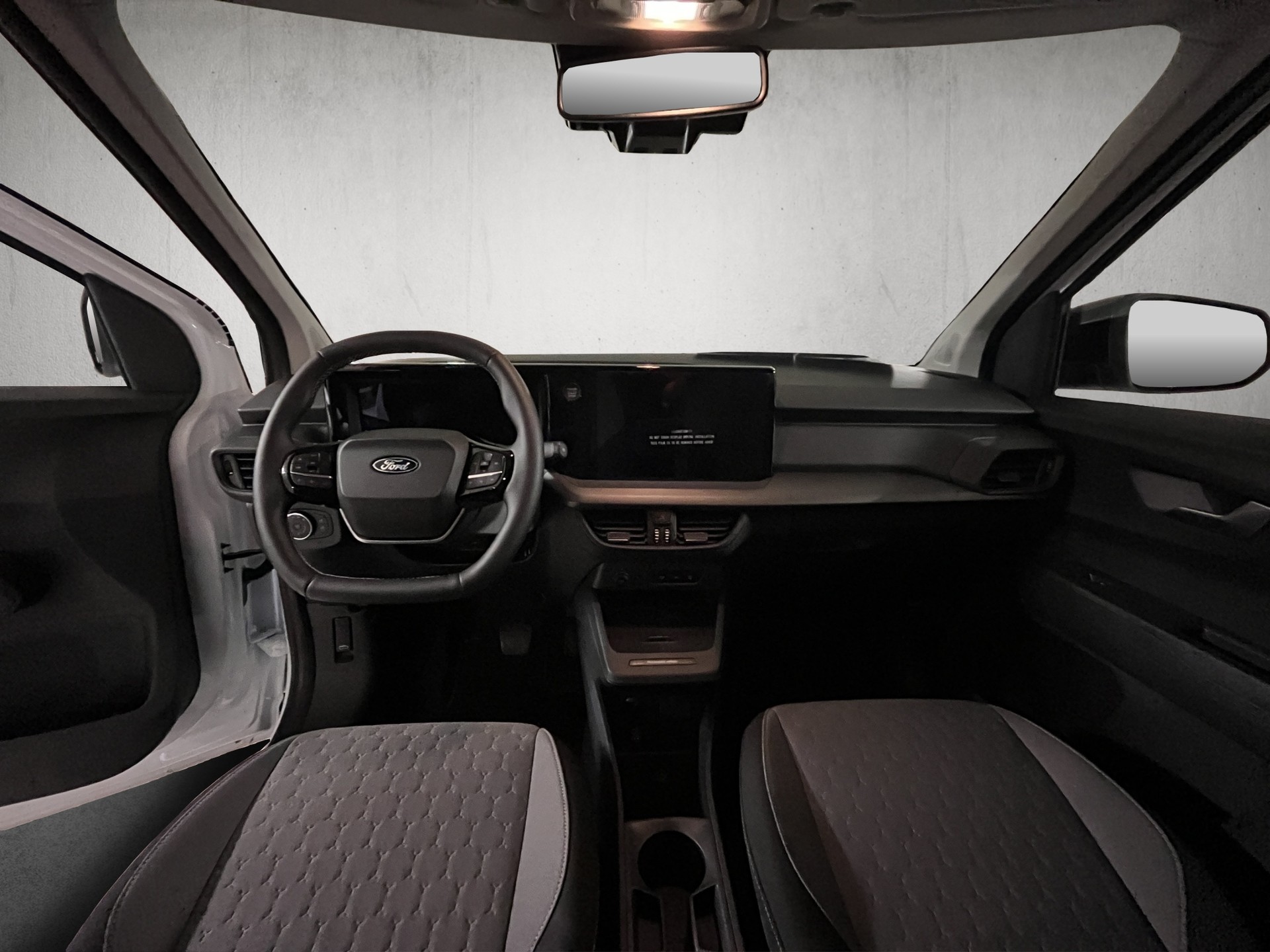 FORD E-Tourneo Courier Titanium-image-13
