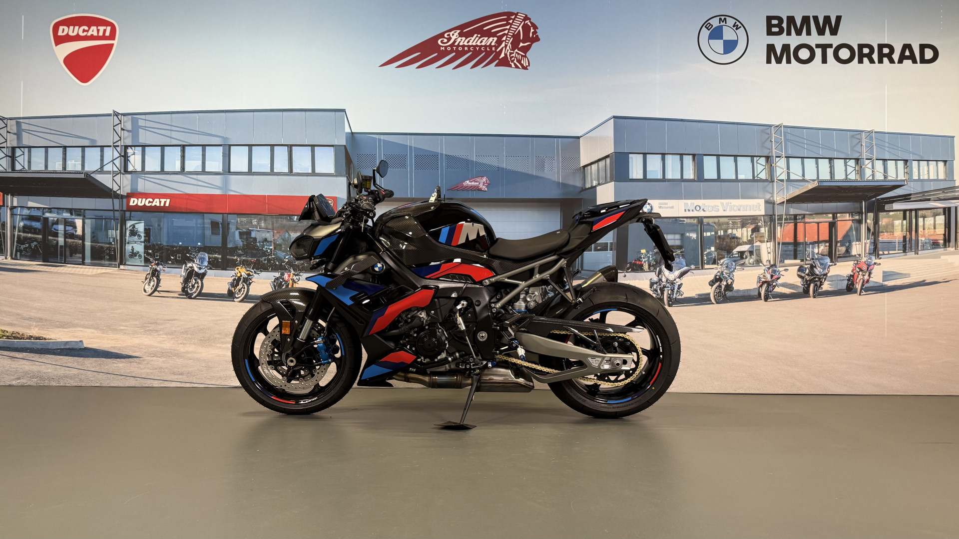 BMW M 1000 R Competition Leasing à partir de 2.9%-image-3