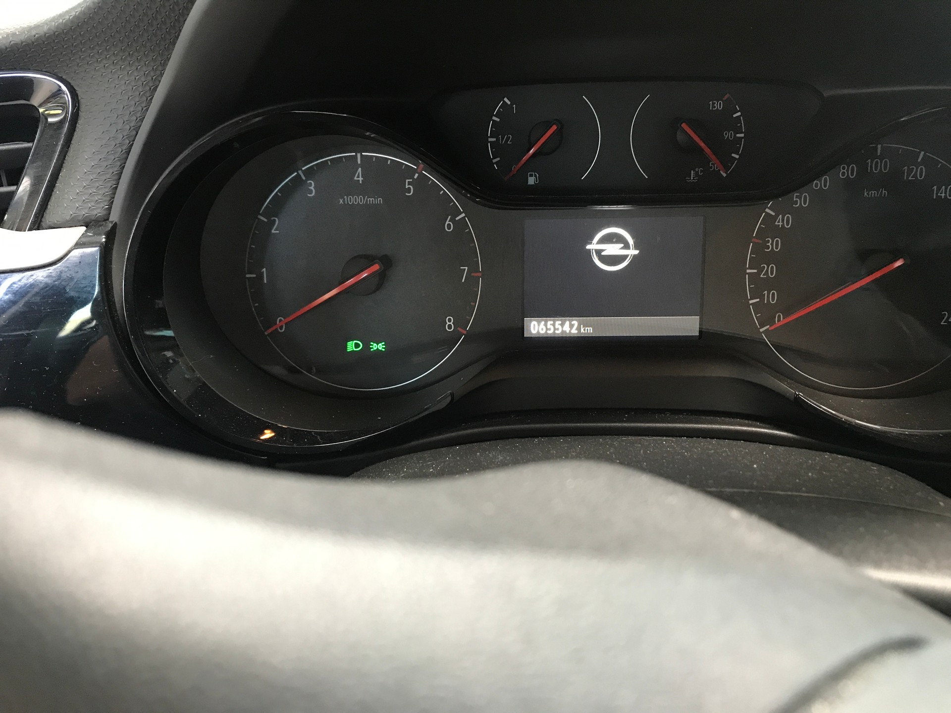 OPEL Corsa 1.2 TP Edition-image-4