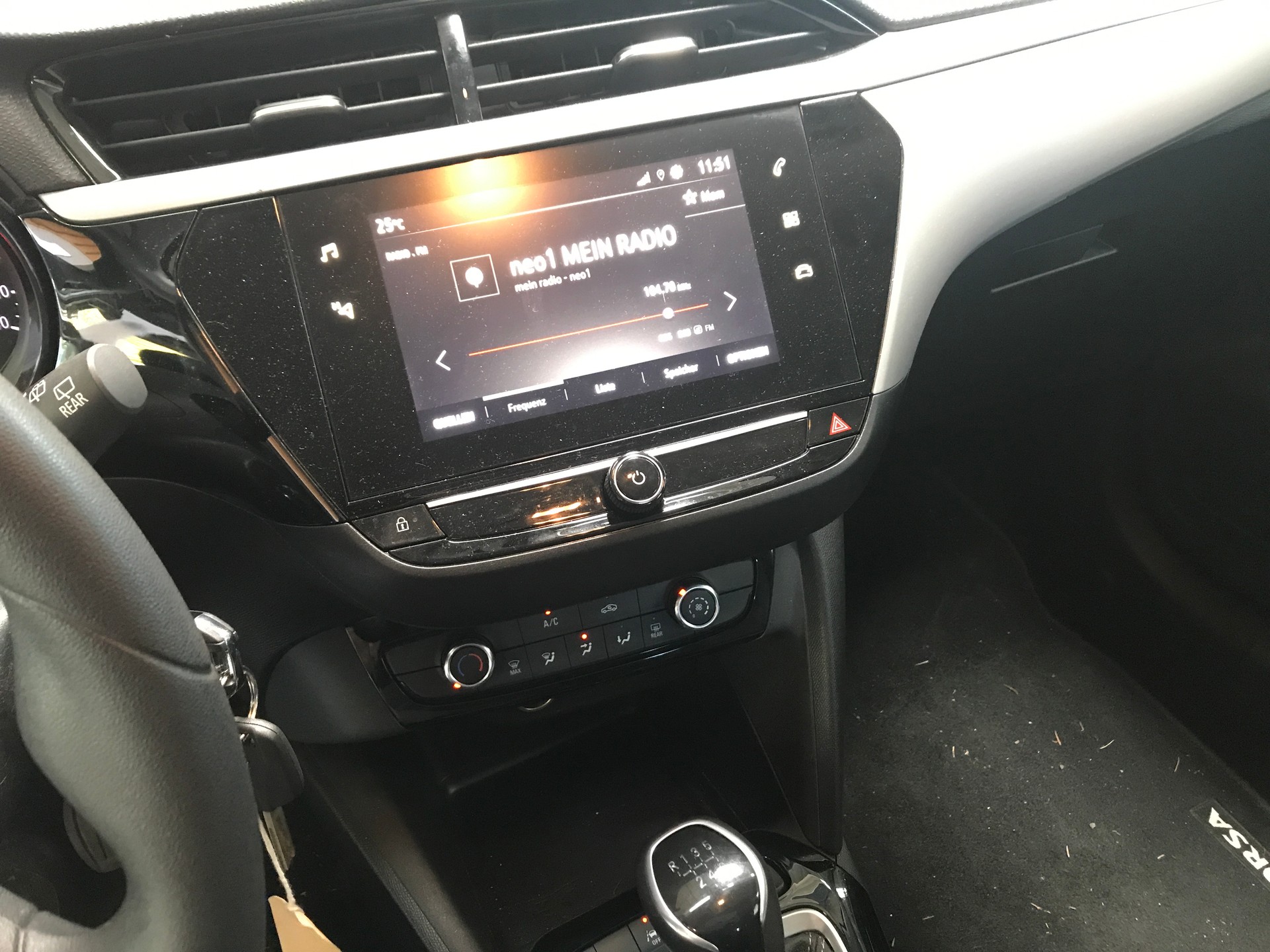 OPEL Corsa 1.2 TP Edition-image-5