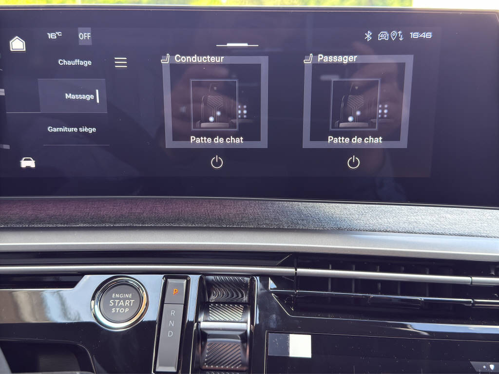 PEUGEOT 3008 Electrique 210ch GT-image-11