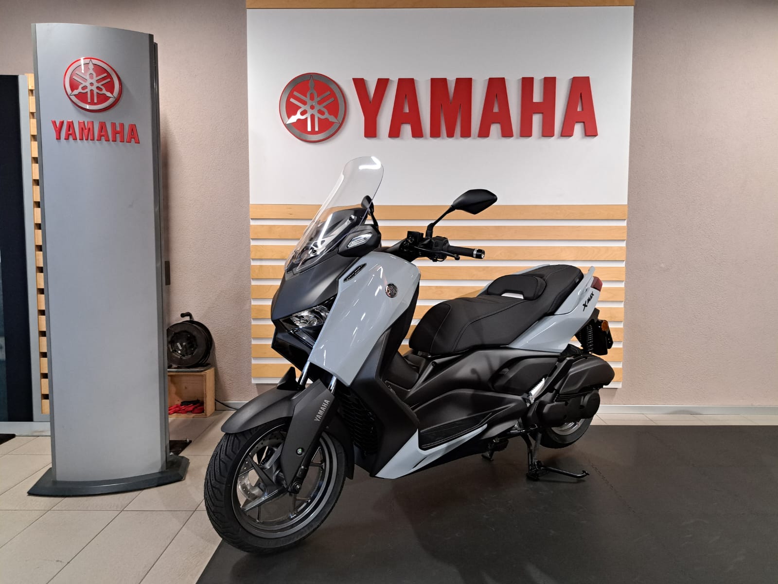 YAMAHA X-Max YP 125 Tech Max-image-4