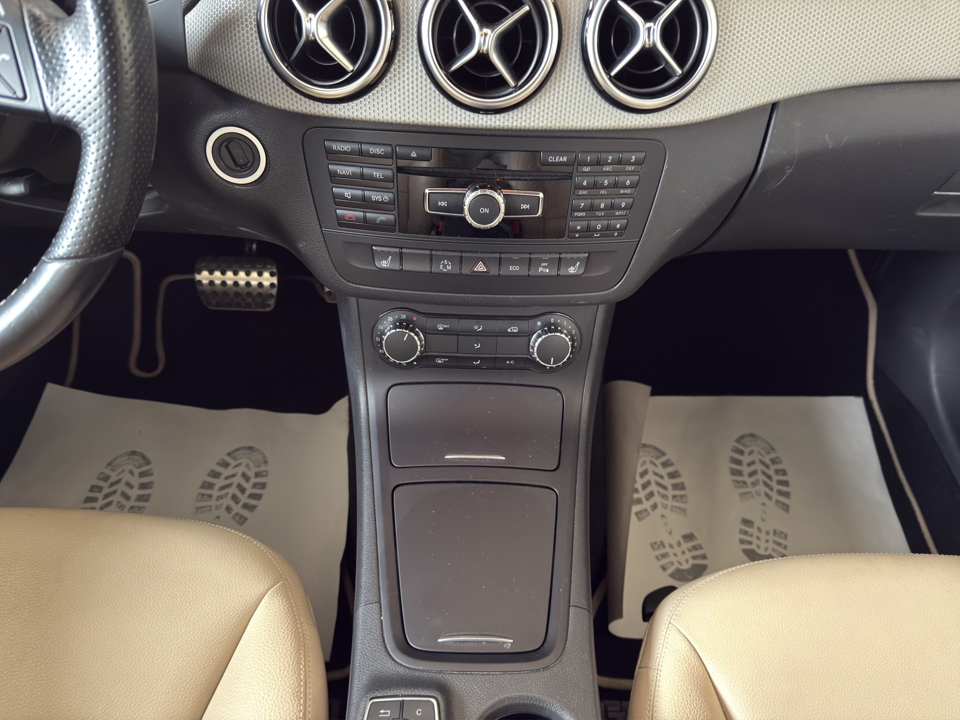MERCEDES-BENZ B 250 7G-DCT-image-10