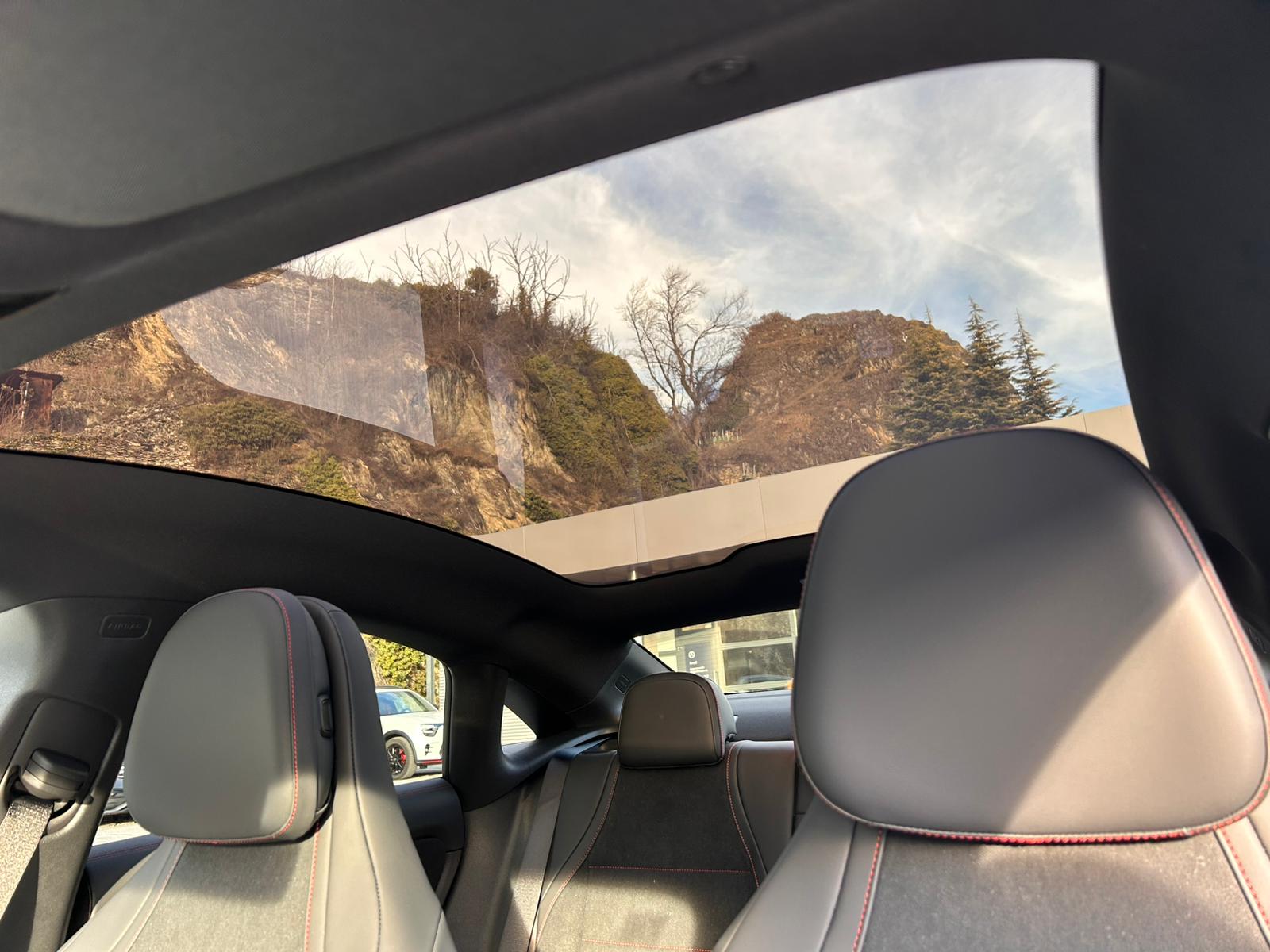 MERCEDES-BENZ CLA 220 4Matic 8G-DCT-image-8