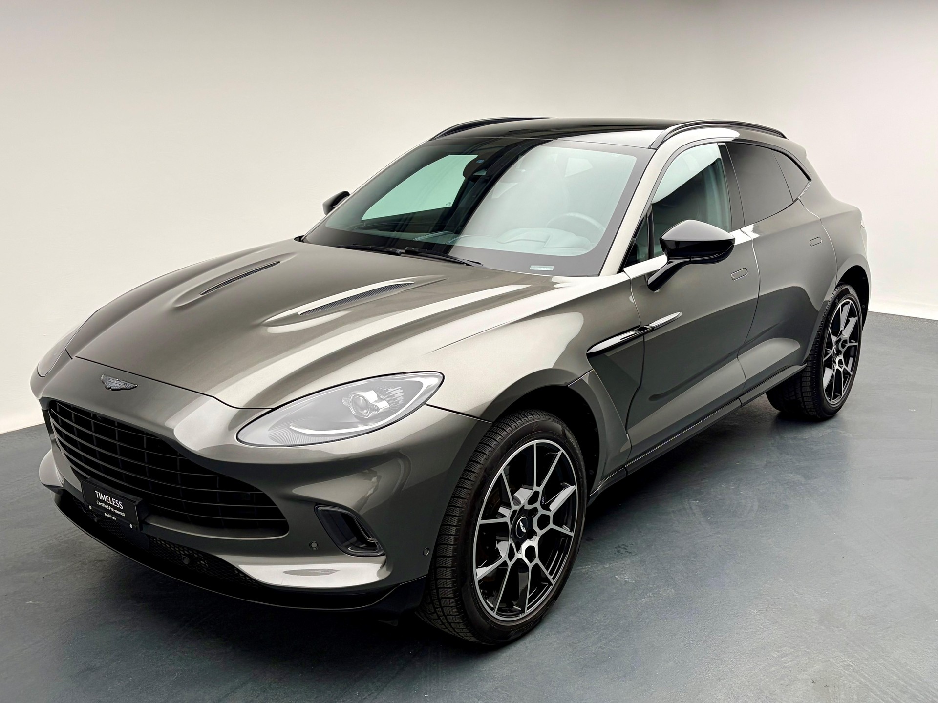 ASTON MARTIN DBX 4.0 V8 Bi-Turbo