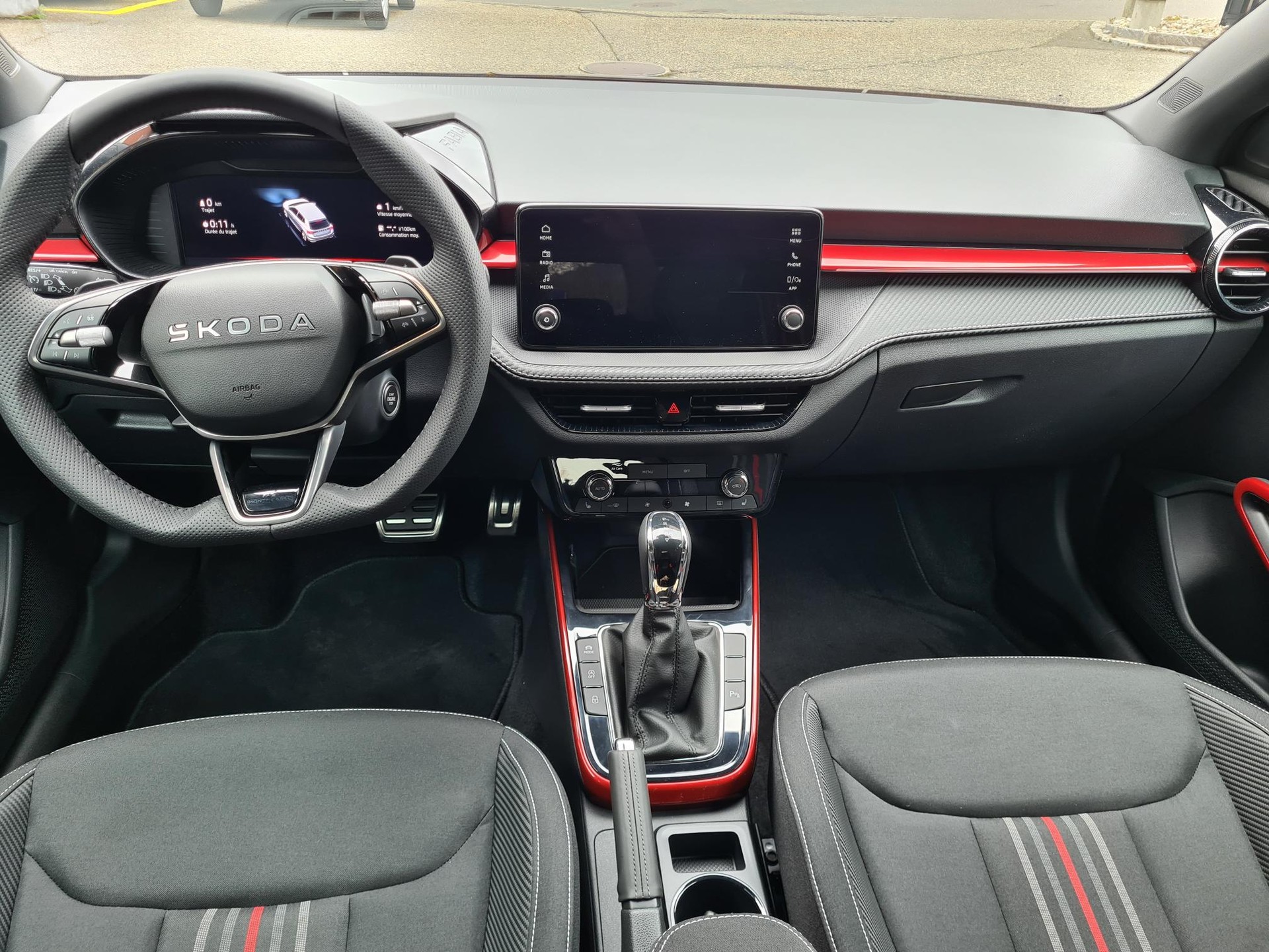 SKODA Fabia 1.0 TSI Monte Carlo DSG-image-9