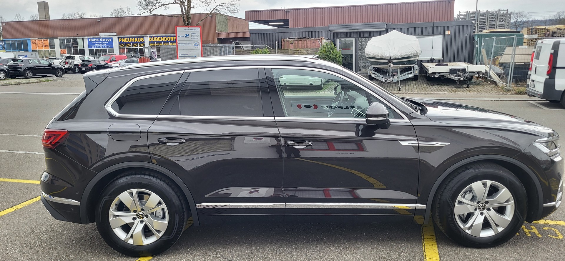 VW Touareg 3.0 TDI Atmosphere Tiptronic-image-6