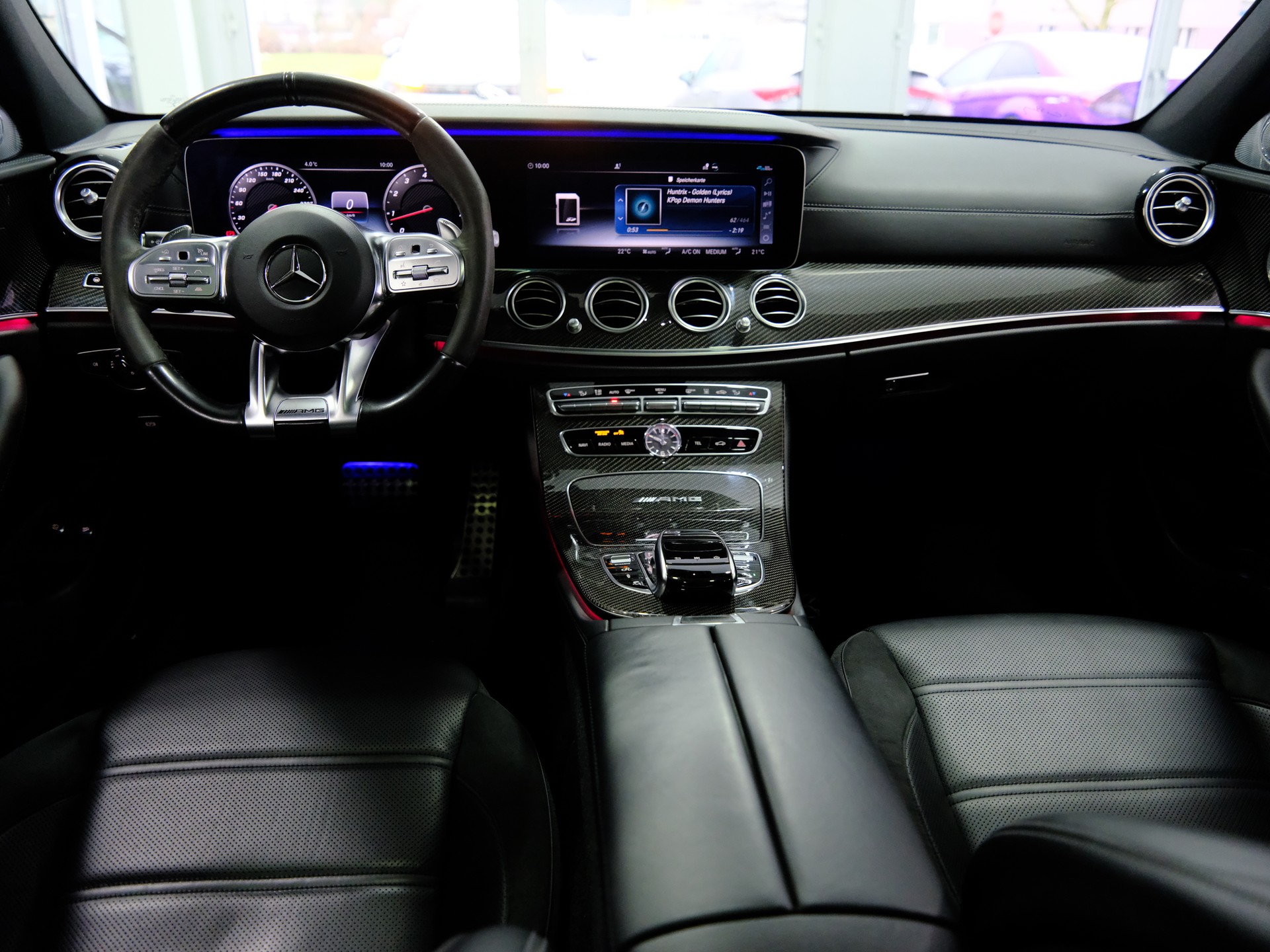 MERCEDES-BENZ E 63 AMG 4Matic+ Speedshift MCT-image-13
