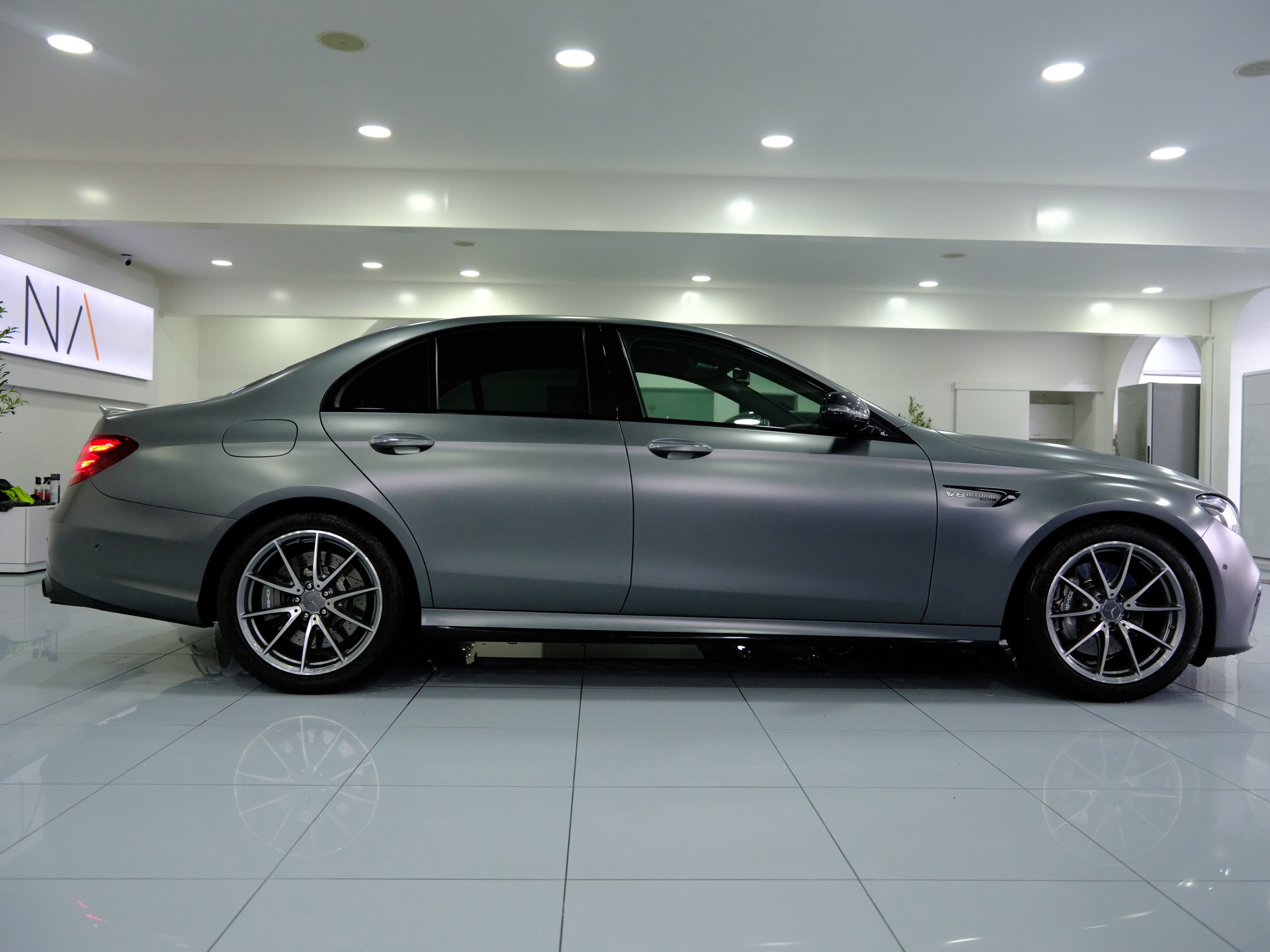 MERCEDES-BENZ E 63 AMG 4Matic+ Speedshift MCT-image-7