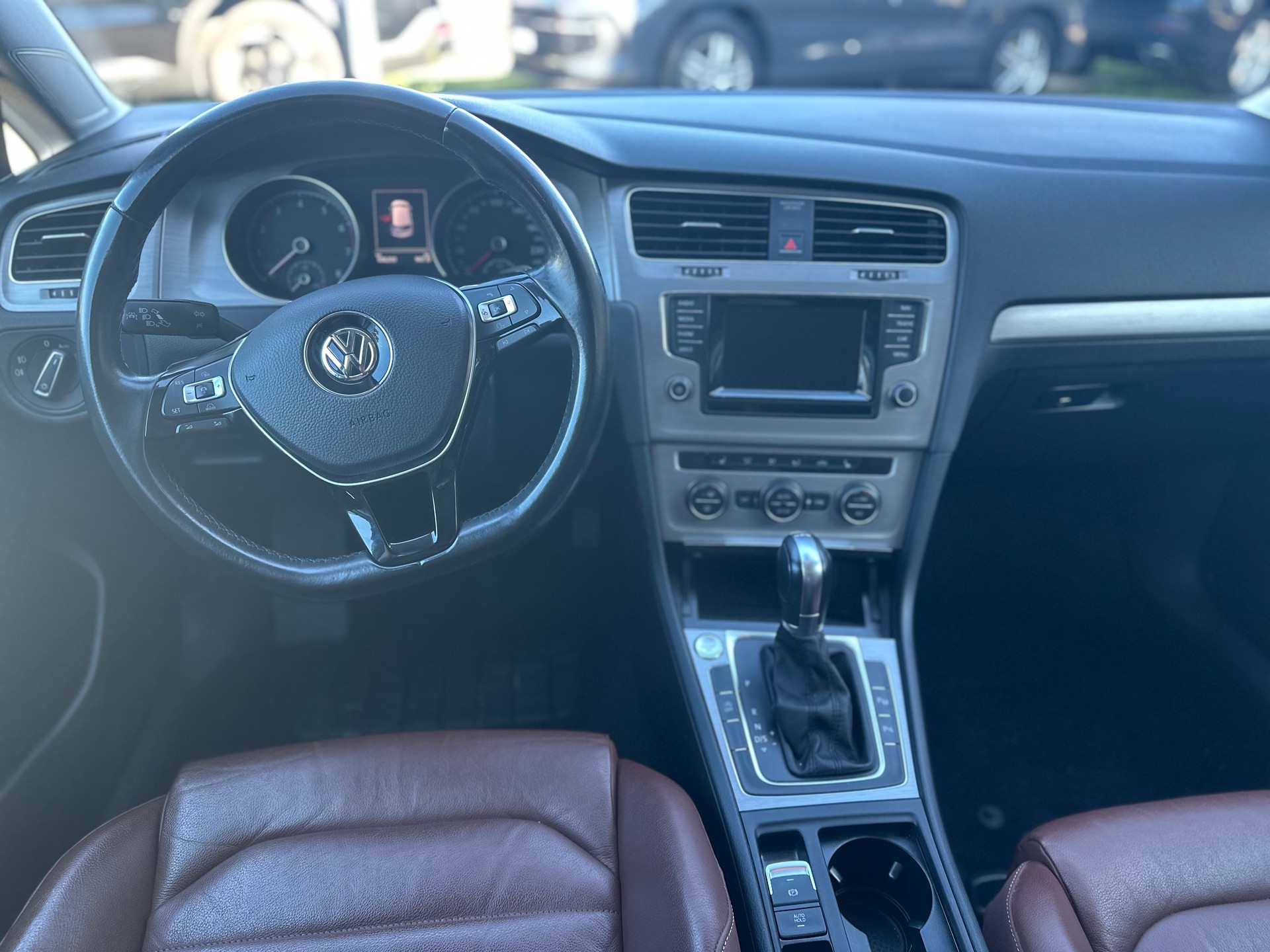 VW Golf 1.4 TSI Highline DSG-image-9
