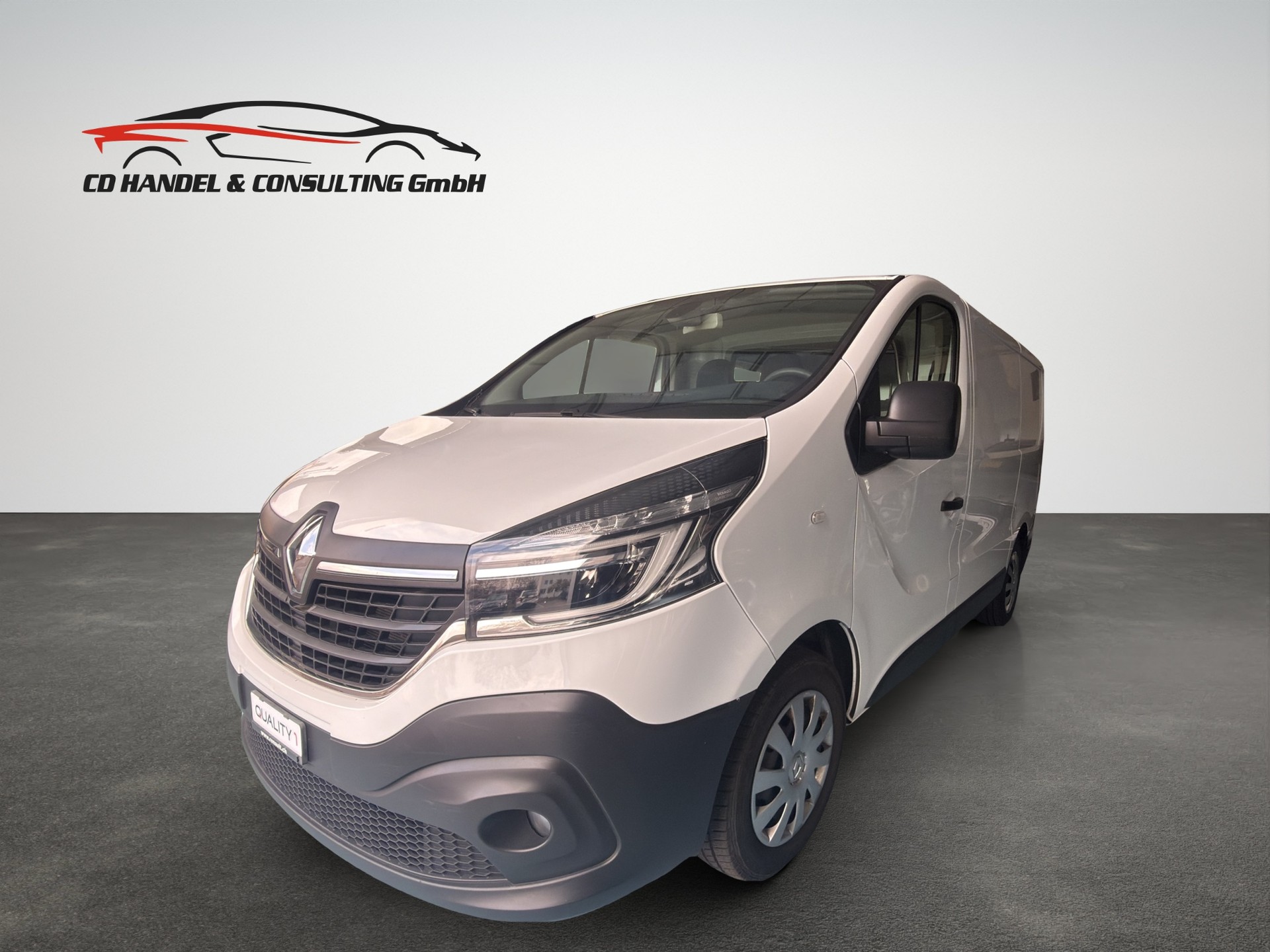 RENAULT Trafic 2.0 dCi 120 3.0t Business L1H1-image-2