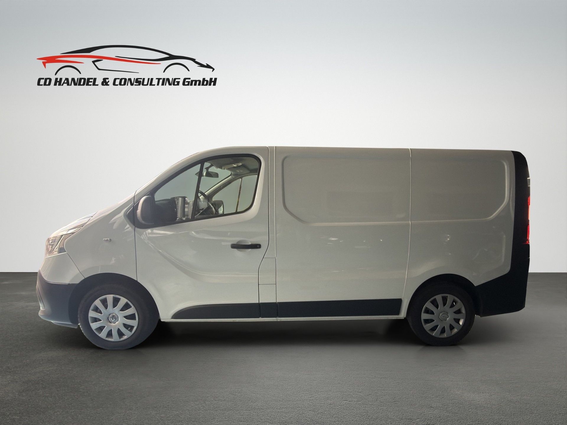 RENAULT Trafic 2.0 dCi 120 3.0t Business L1H1-image-4