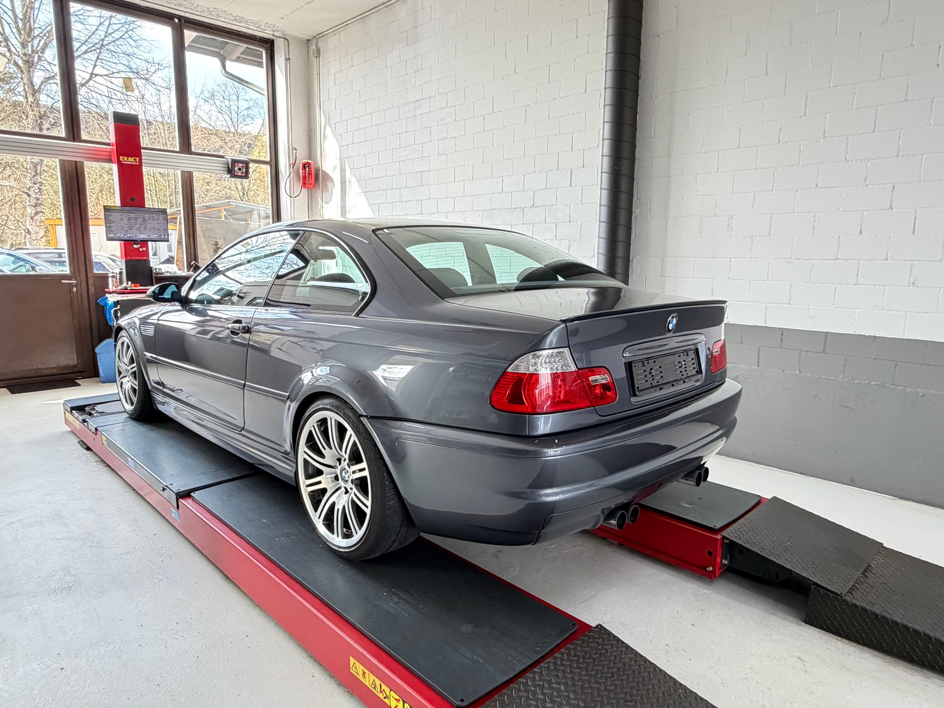 BMW M3 Coupé-image-3