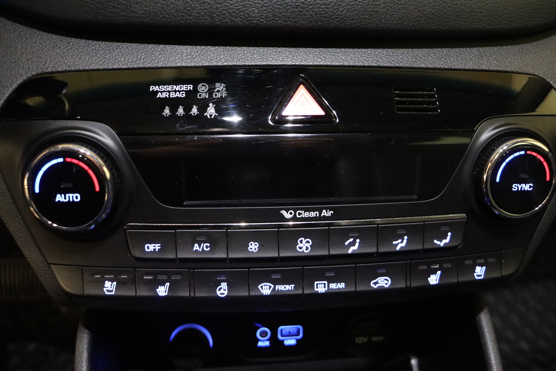 HYUNDAI Tucson 2.0 CRDI Vertex 4WD Automatic-image-24