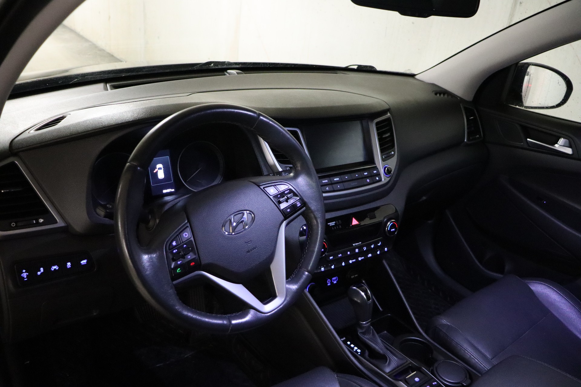 HYUNDAI Tucson 2.0 CRDI Vertex 4WD Automatic-image-19