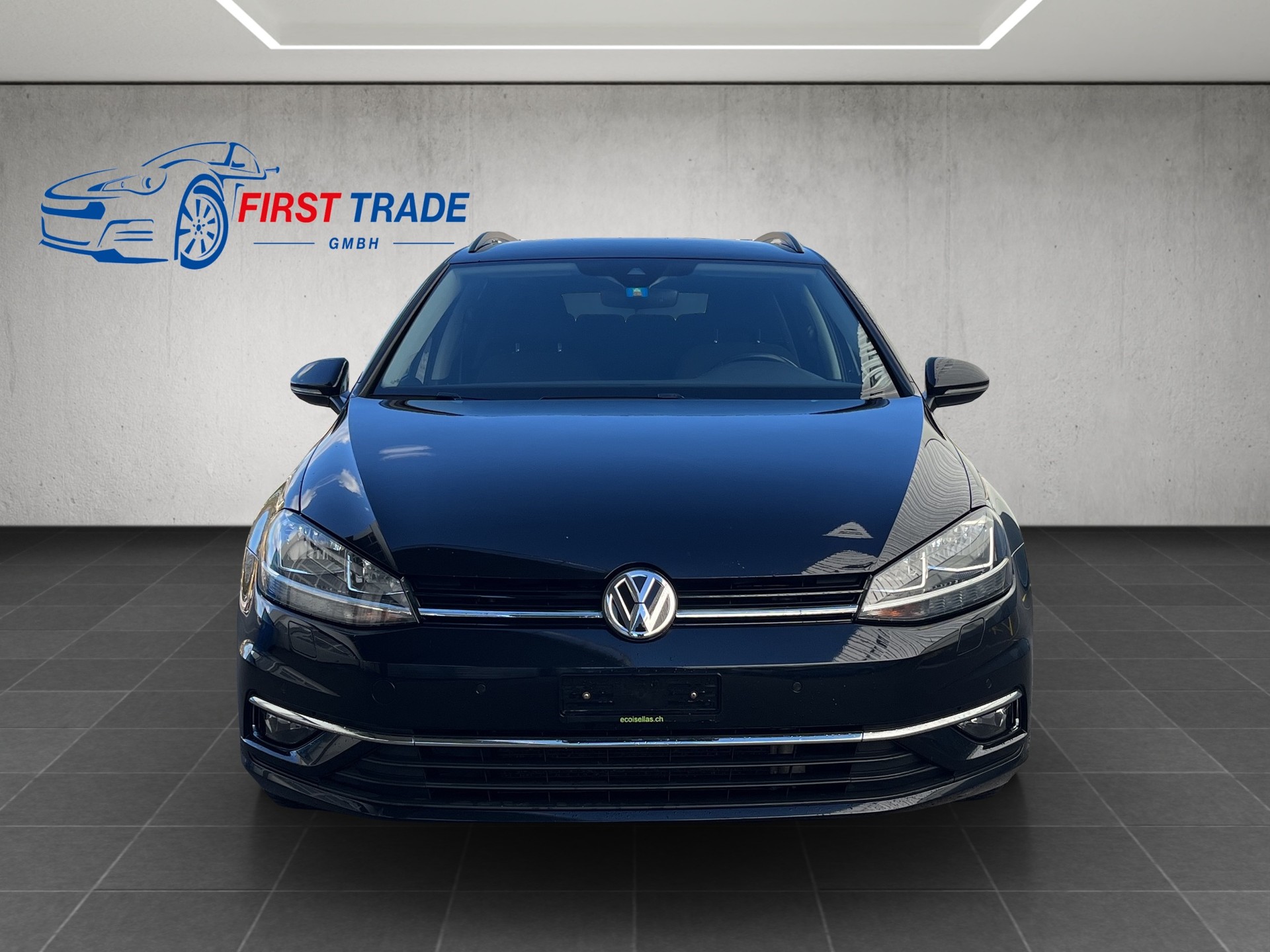 VW Golf Variant 2.0 TDI Highline 4Motion-image-1