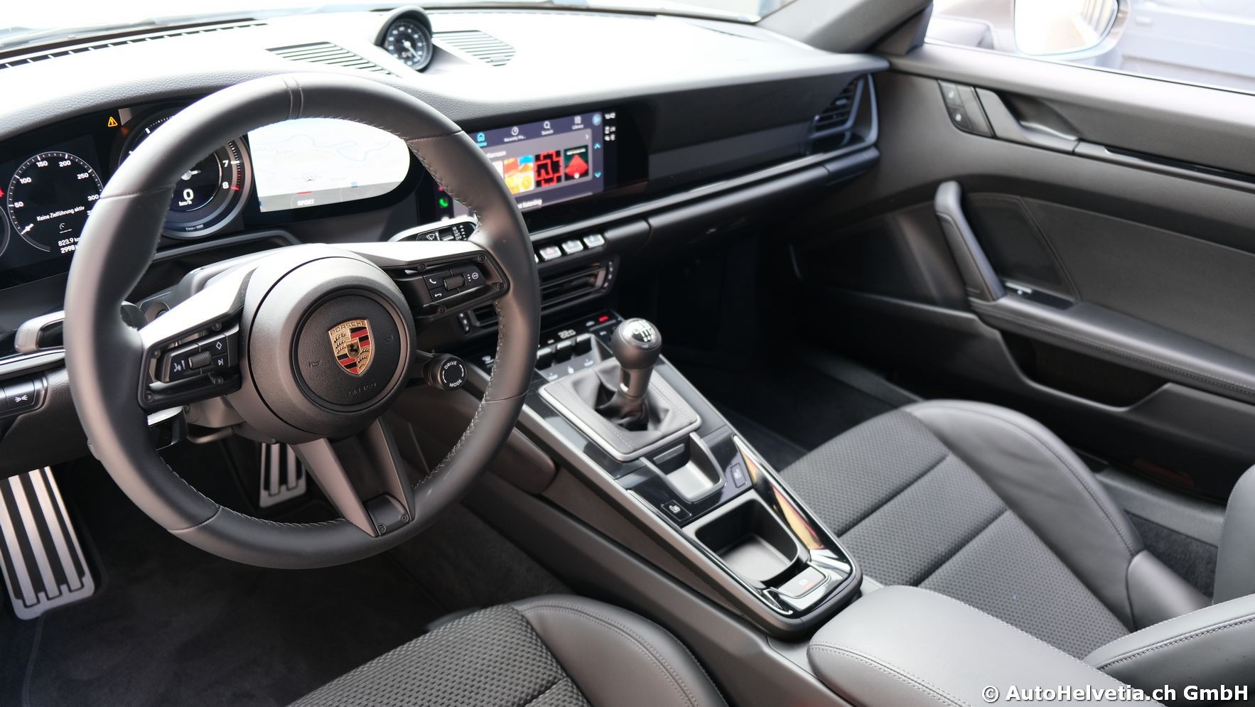PORSCHE 911 Carrera T-image-8