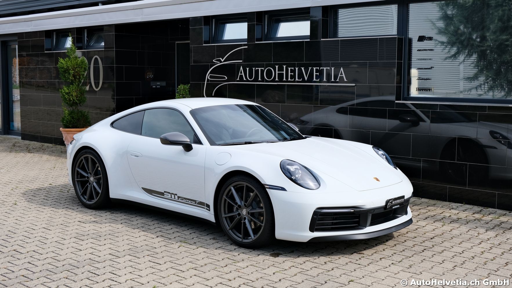 PORSCHE 911 Carrera T-image-15