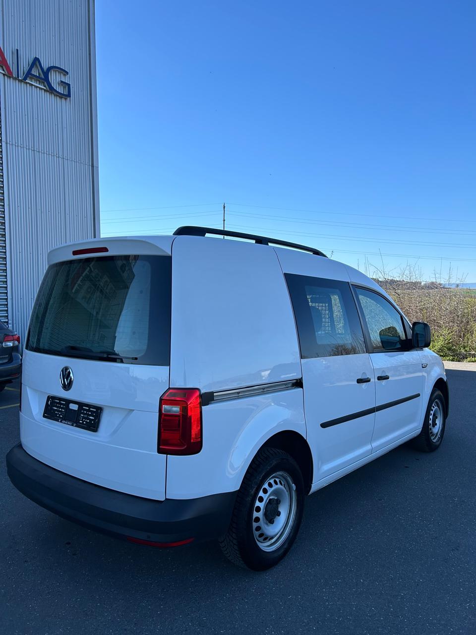 VW CADDY-image-3