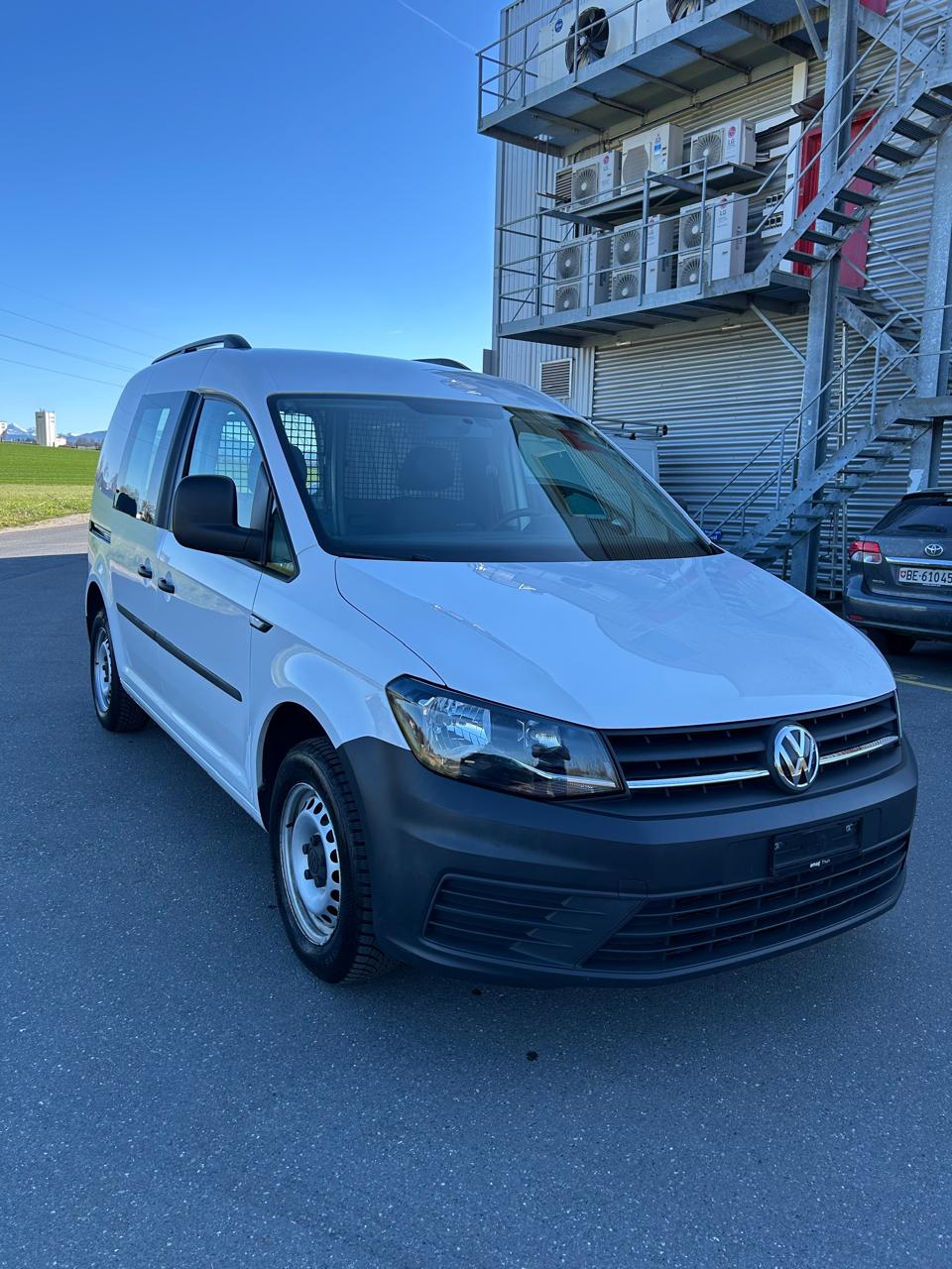 VW CADDY