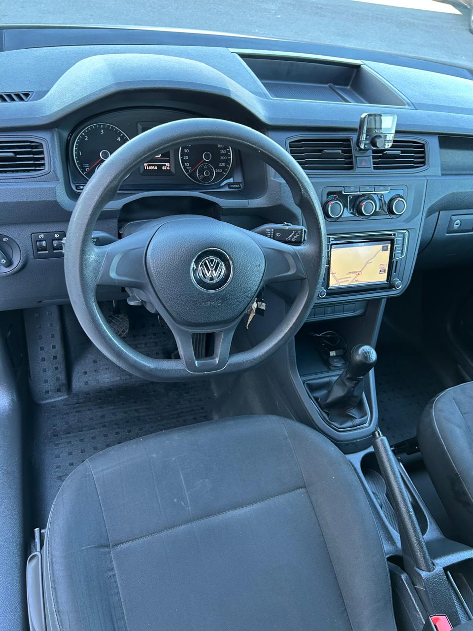VW CADDY-image-9