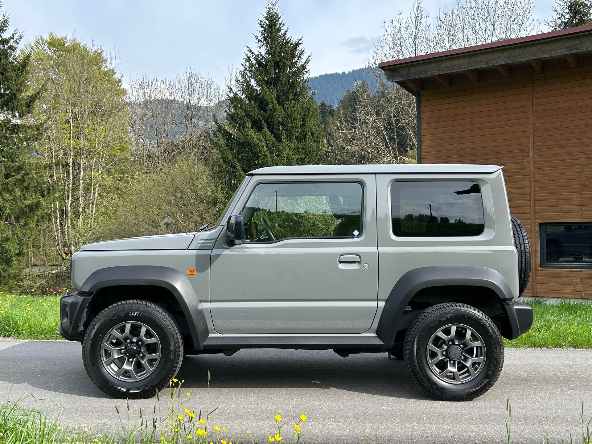 SUZUKI Jimny 1.5 Compact Top 4x4-image-3