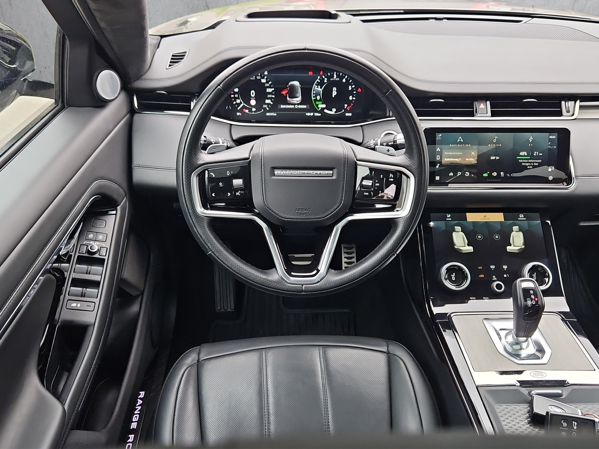 LAND ROVER Range Rover Evoque R-Dynamic P 300e AB AT8 Autobiography-image-13