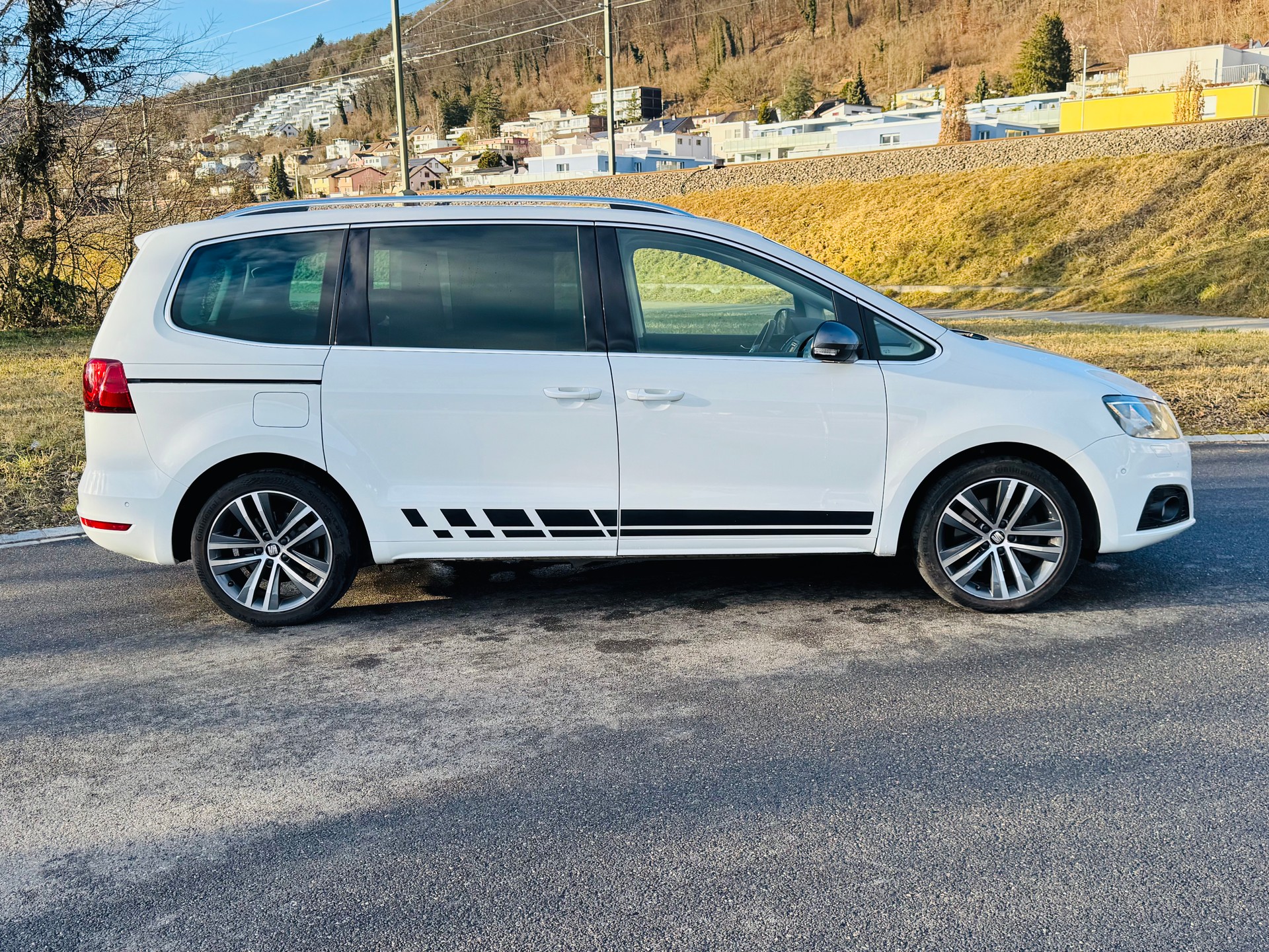 SEAT Alhambra 2.0 TDI 4Drive SWISS FR-LINE ( 7 Plätzer )-image-6