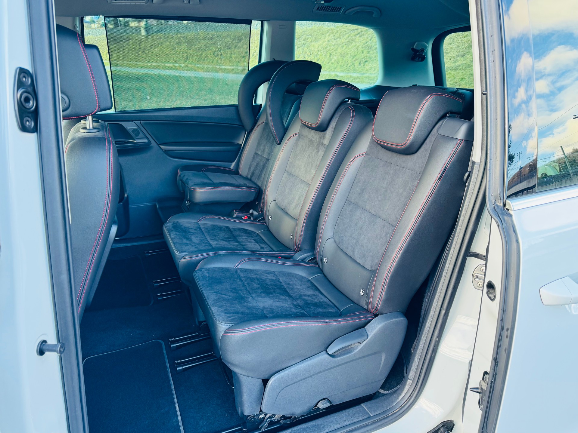 SEAT Alhambra 2.0 TDI 4Drive SWISS FR-LINE ( 7 Plätzer )-image-12