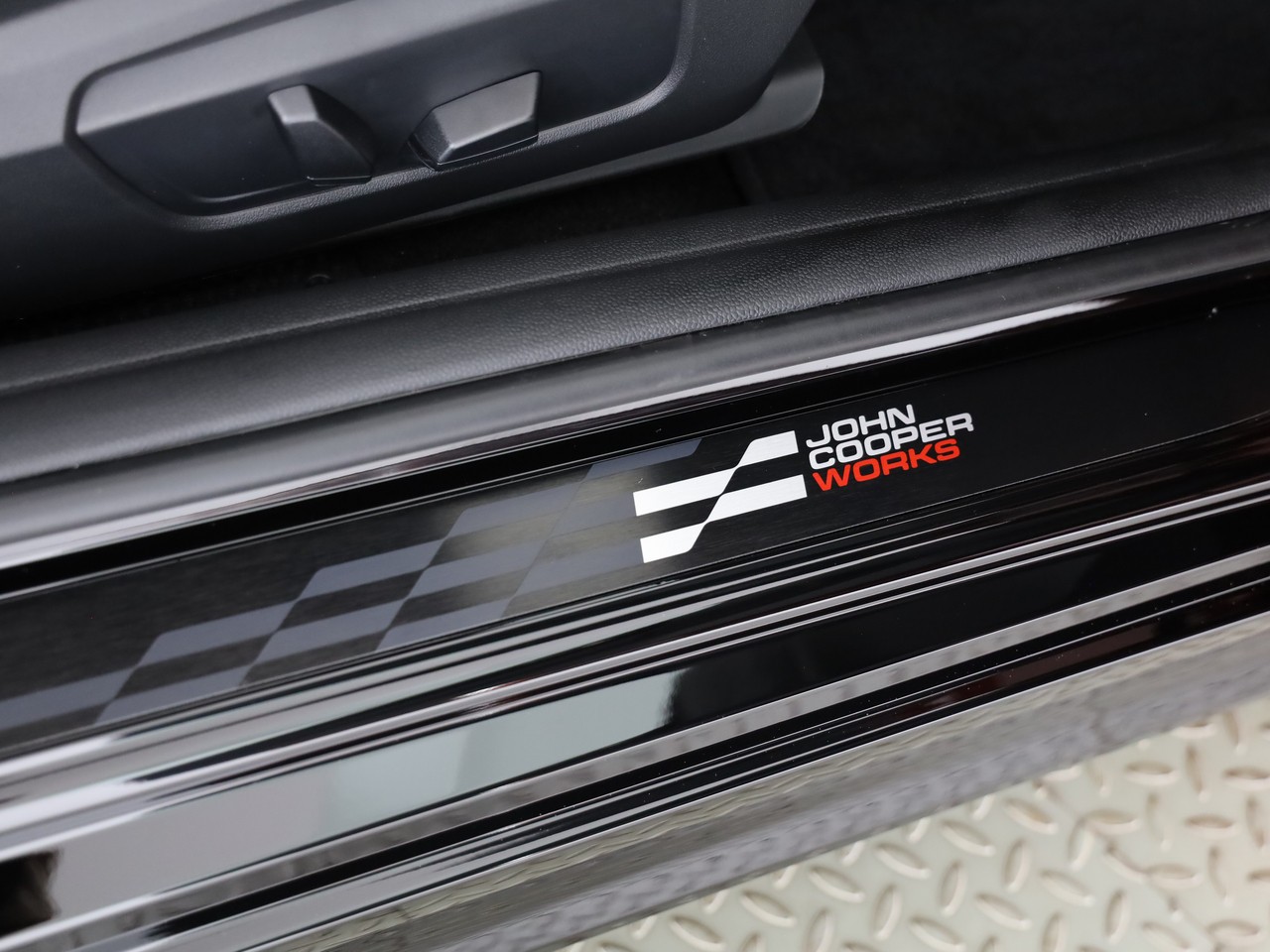 MINI Cooper S DKG-image-17