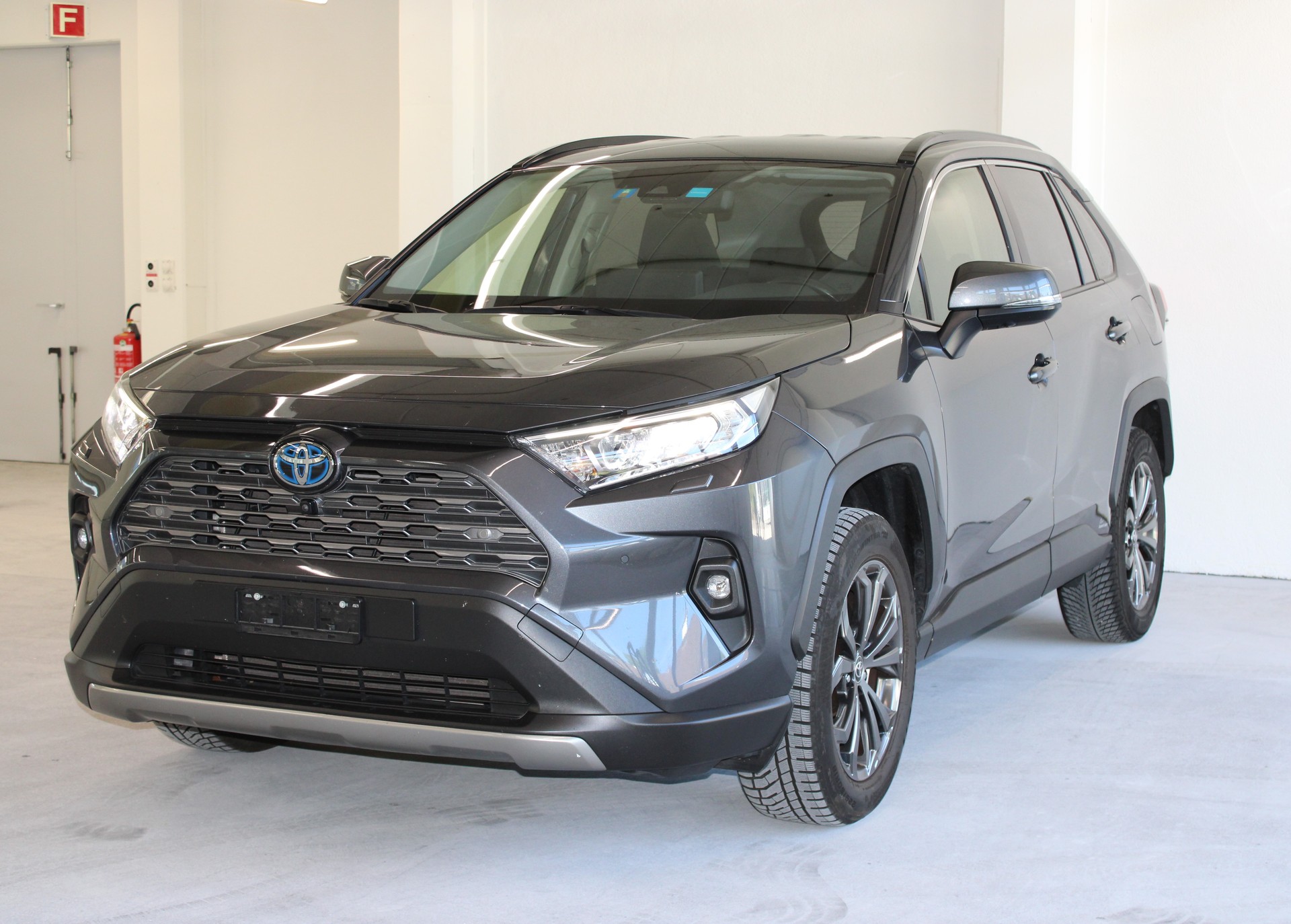 TOYOTA RAV-4 2.5 HSD Trend e-CVT 4WD