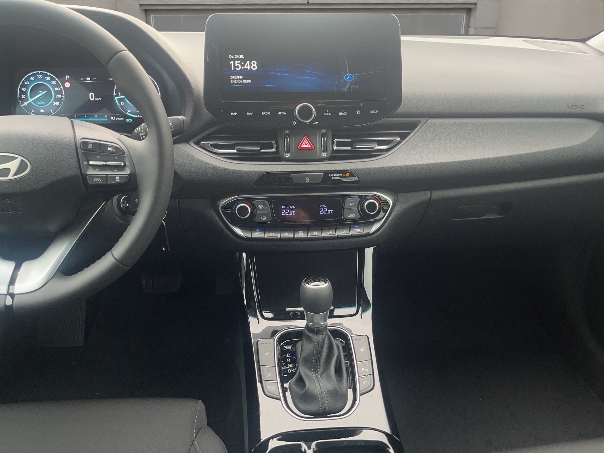 HYUNDAI i30 1.5 T-GDi Amplia 48V MH DCT-image-12