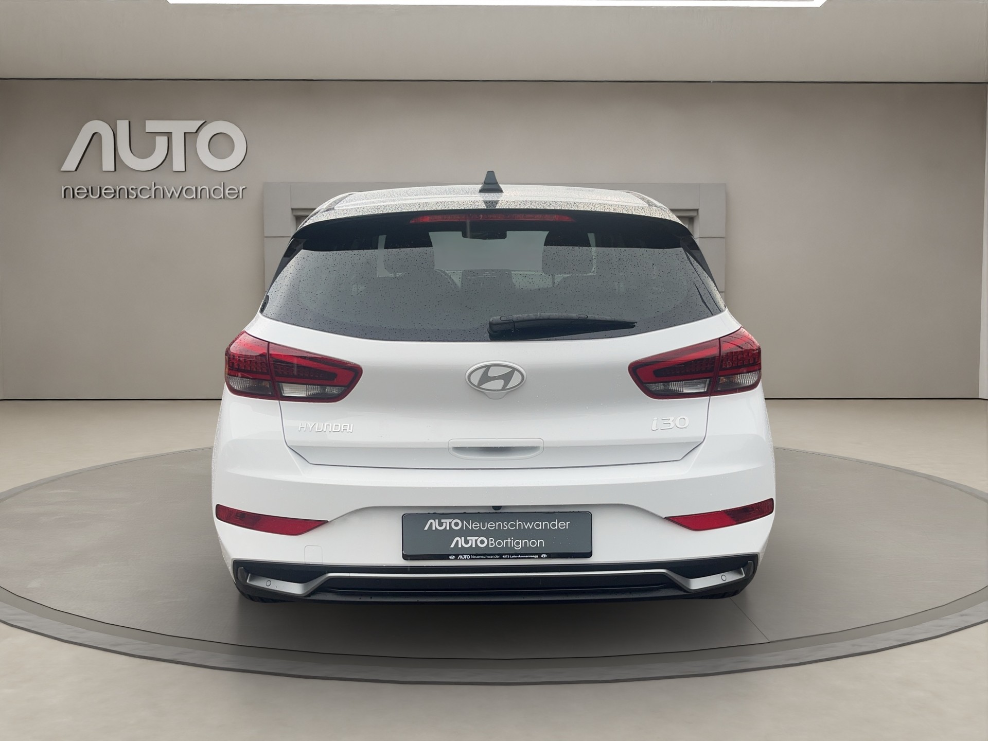HYUNDAI i30 1.5 T-GDi Amplia 48V MH DCT-image-5